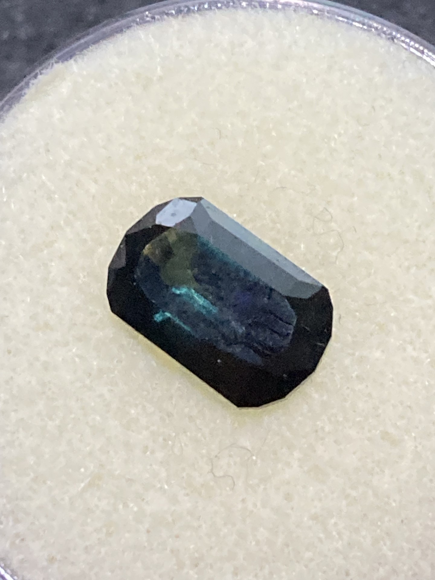 Sapphire -Dark Blue Untreated