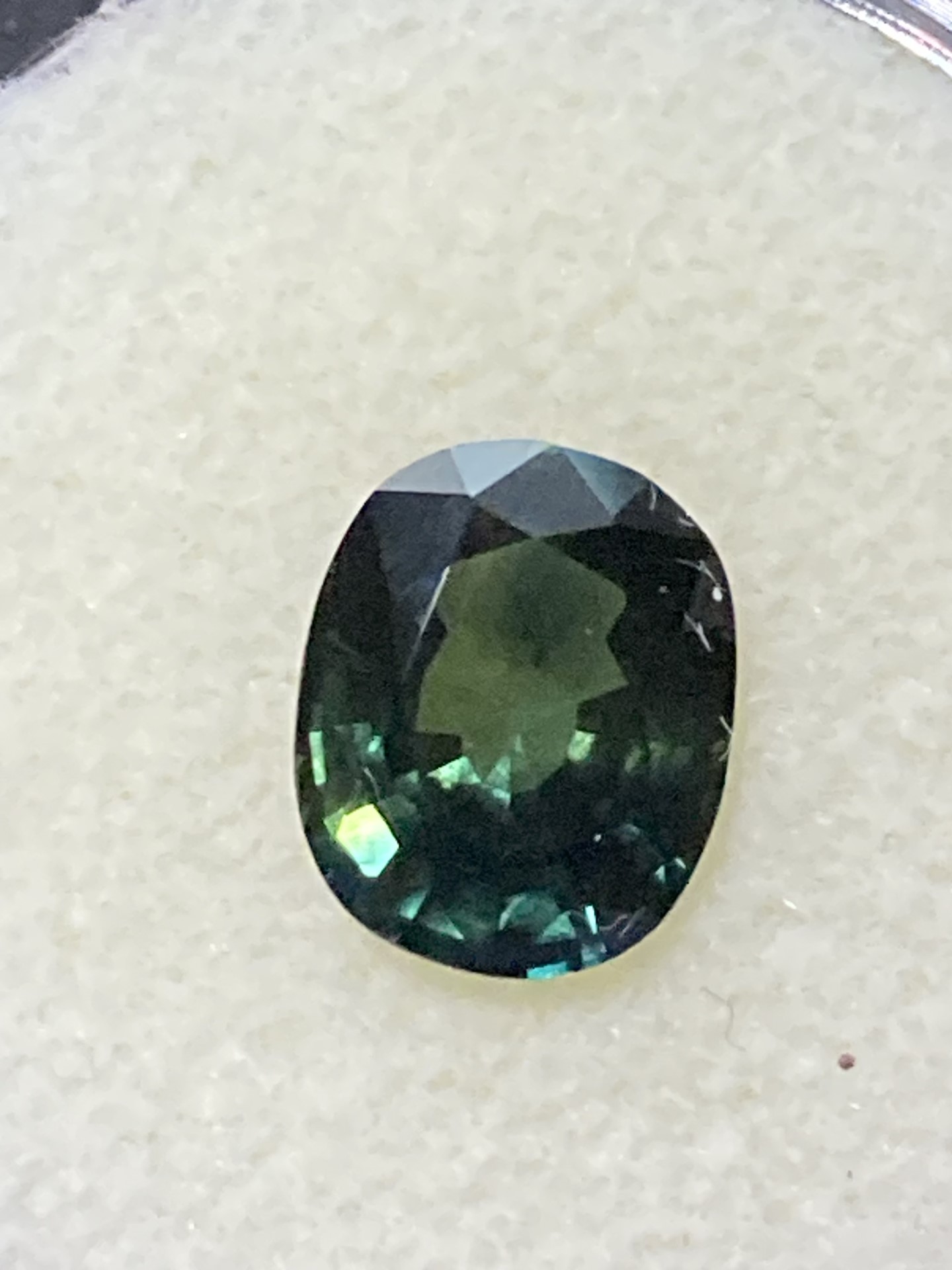 Sapphire -Rich Green Untreated