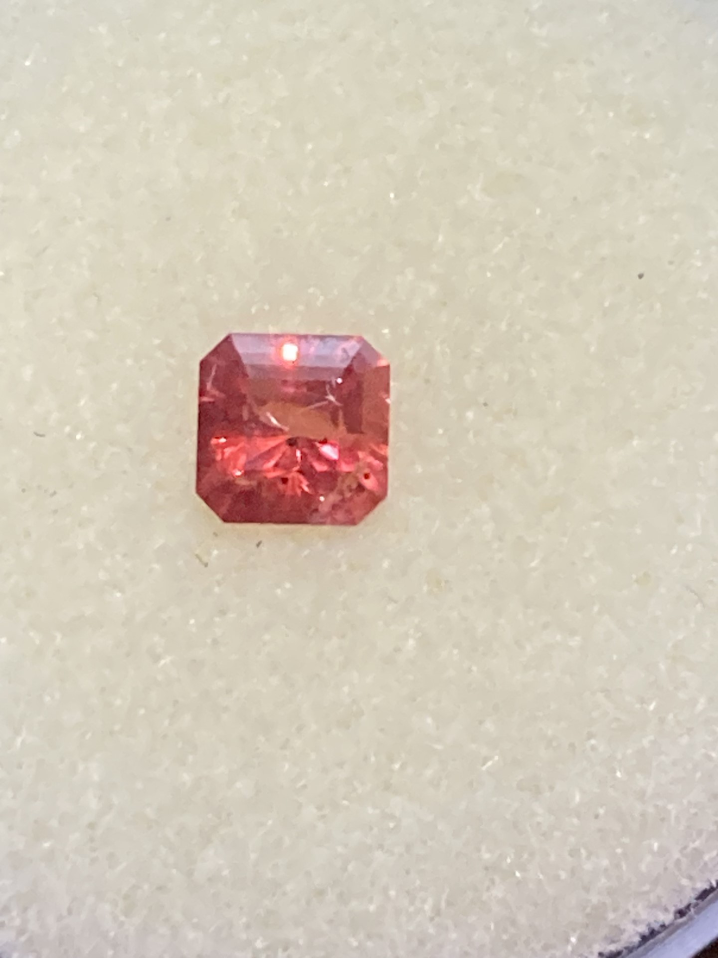 Spinel -Rose -Natural
