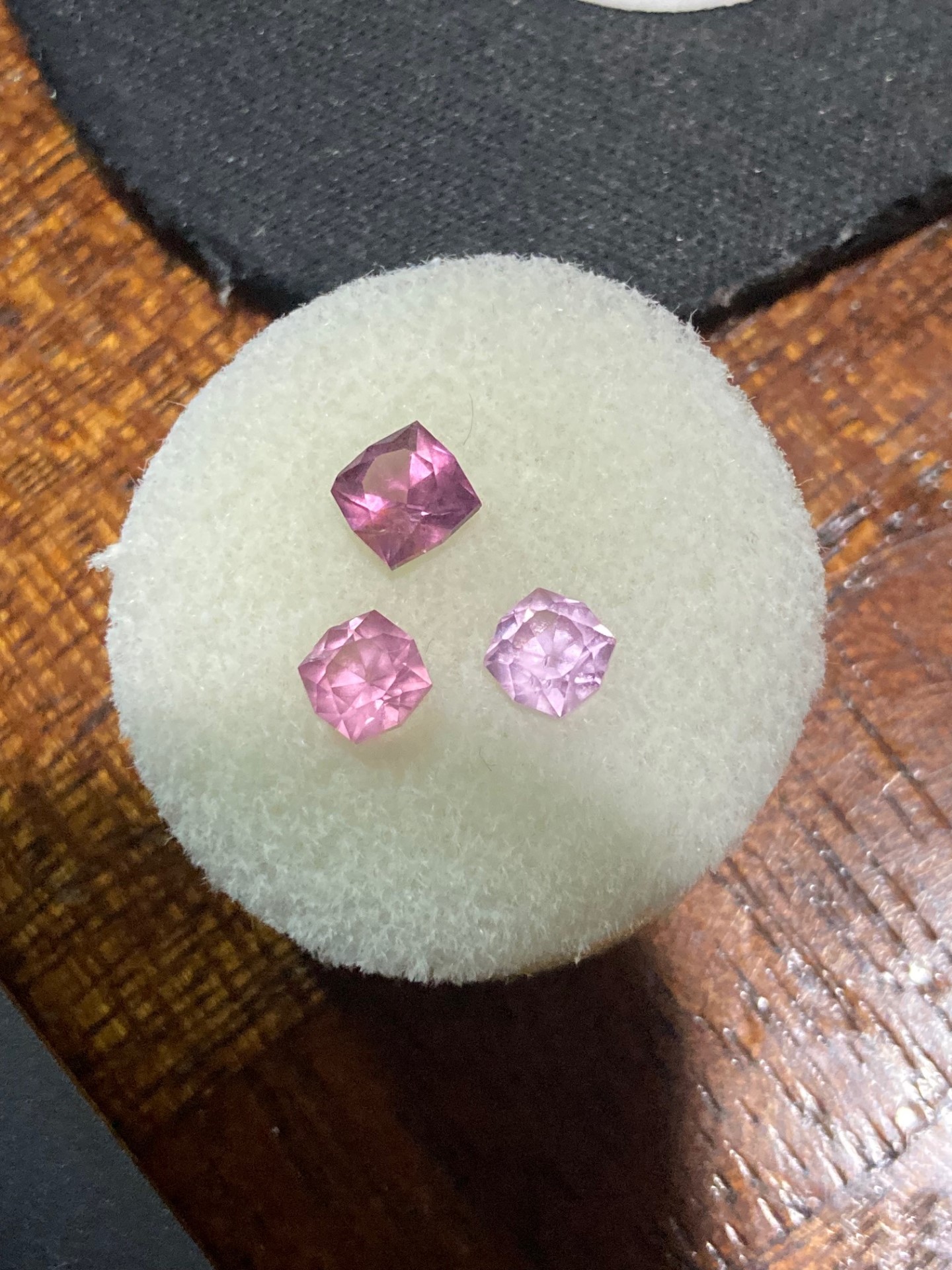 Spinel - Natural - light pastels