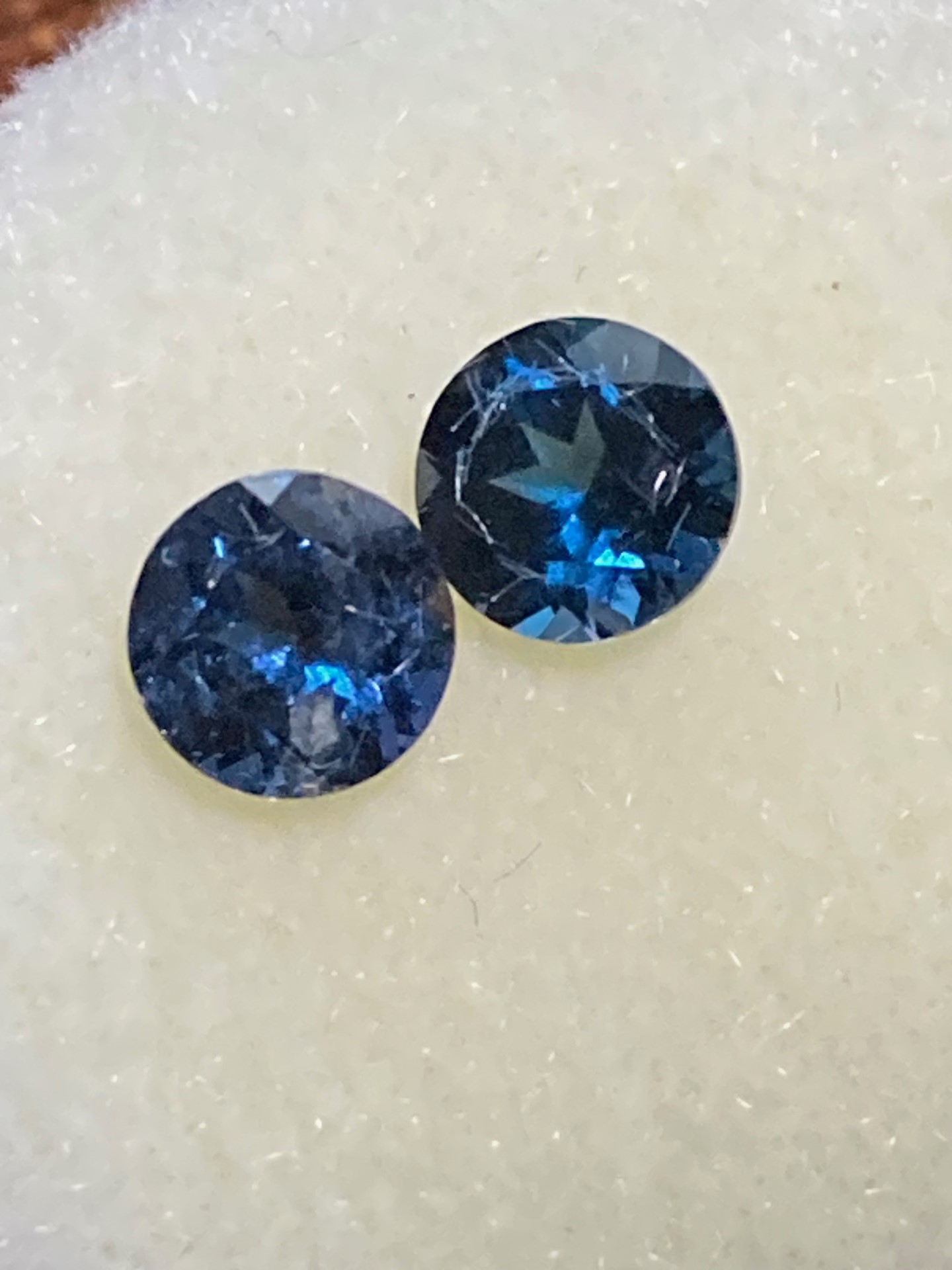 Spinel - deep Blue- Natural