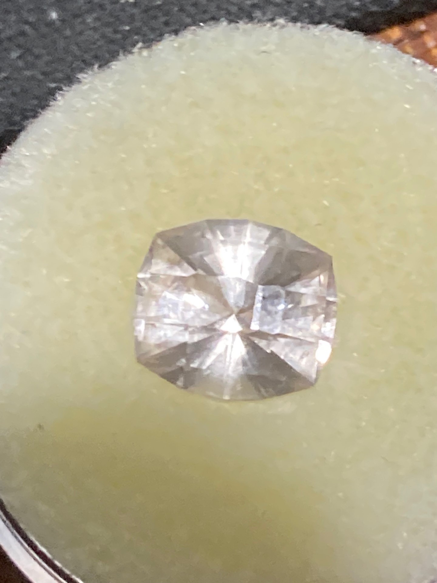 Topaz -Lemon Yellow Natural 