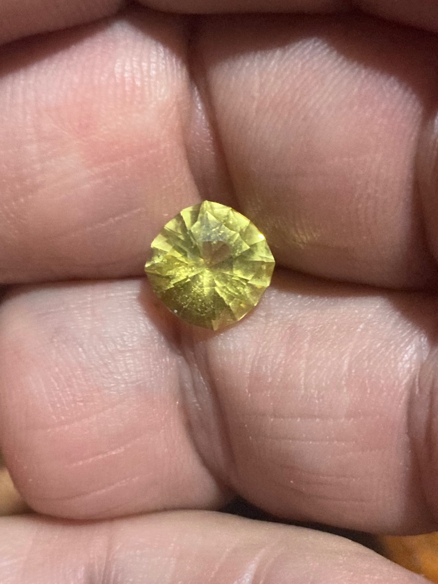 Heliodor- Golden Yellow (spectacular cut)