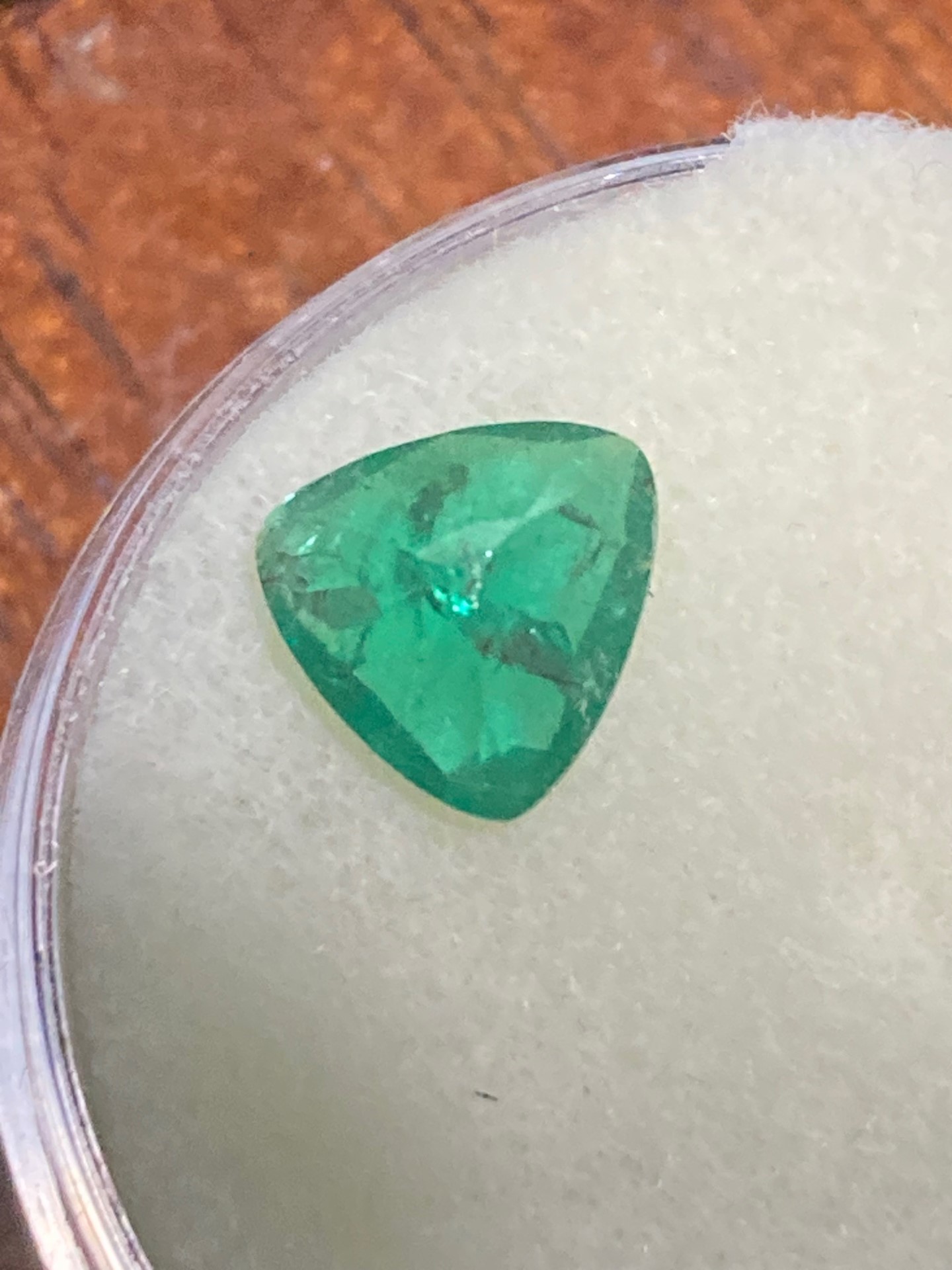 Emerald Blue-Green 8/10 color