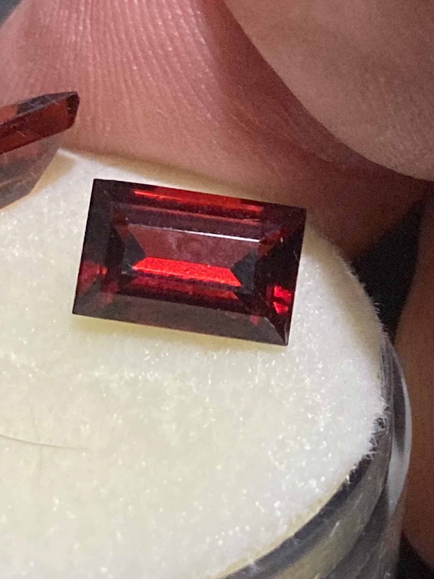 Garnet-Rhodolite-Pigeon Blood  Red / PAIR