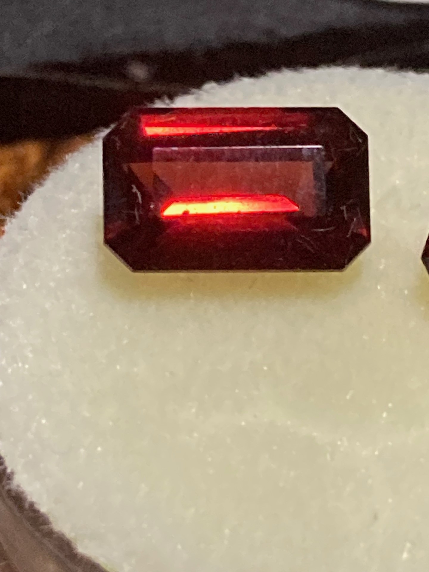 Garnet-Rhodolite-Pigeon Blood  Red / PAIR