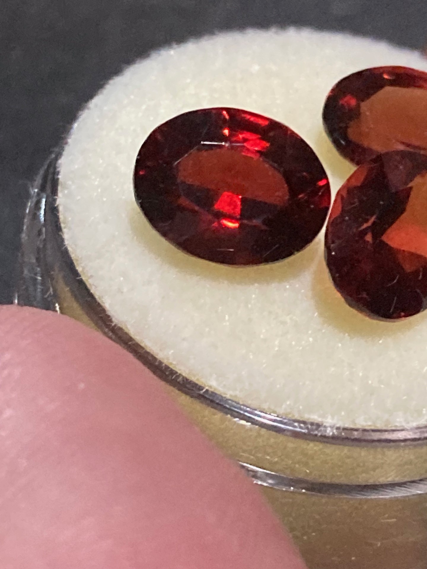 Garnet-Rhodolite-Pigeon Blood  Red / PAIR