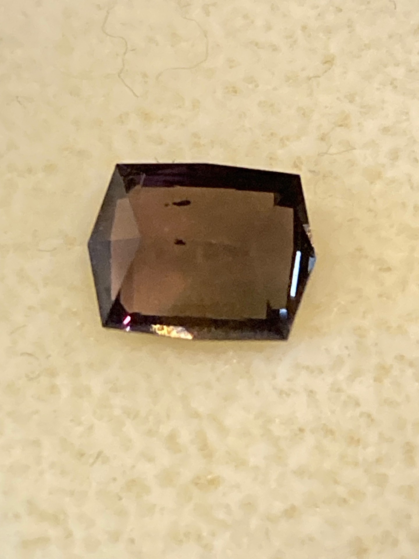 Alexandrite (Purple to Green)