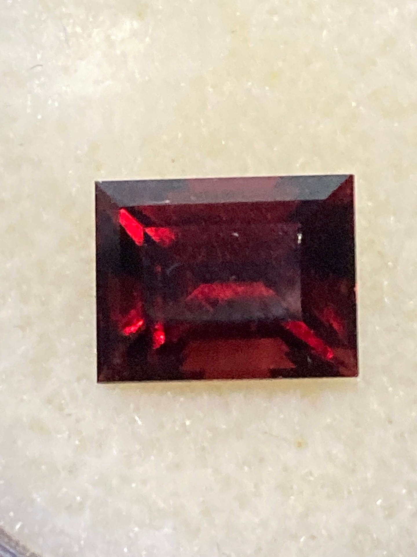Garnet - Rhodolite- Red