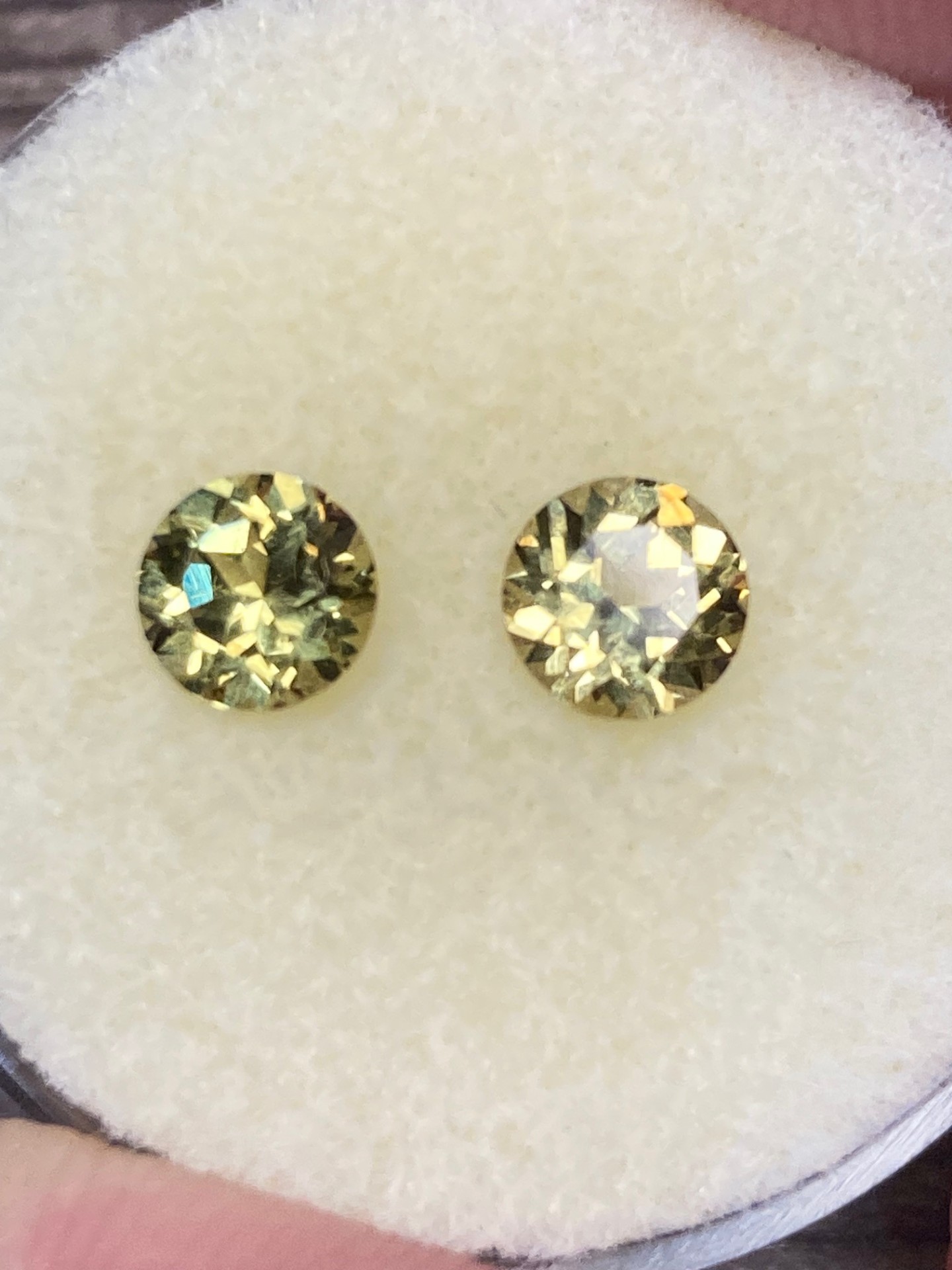 Garnet-"Mali" (Stones sold as a pair)