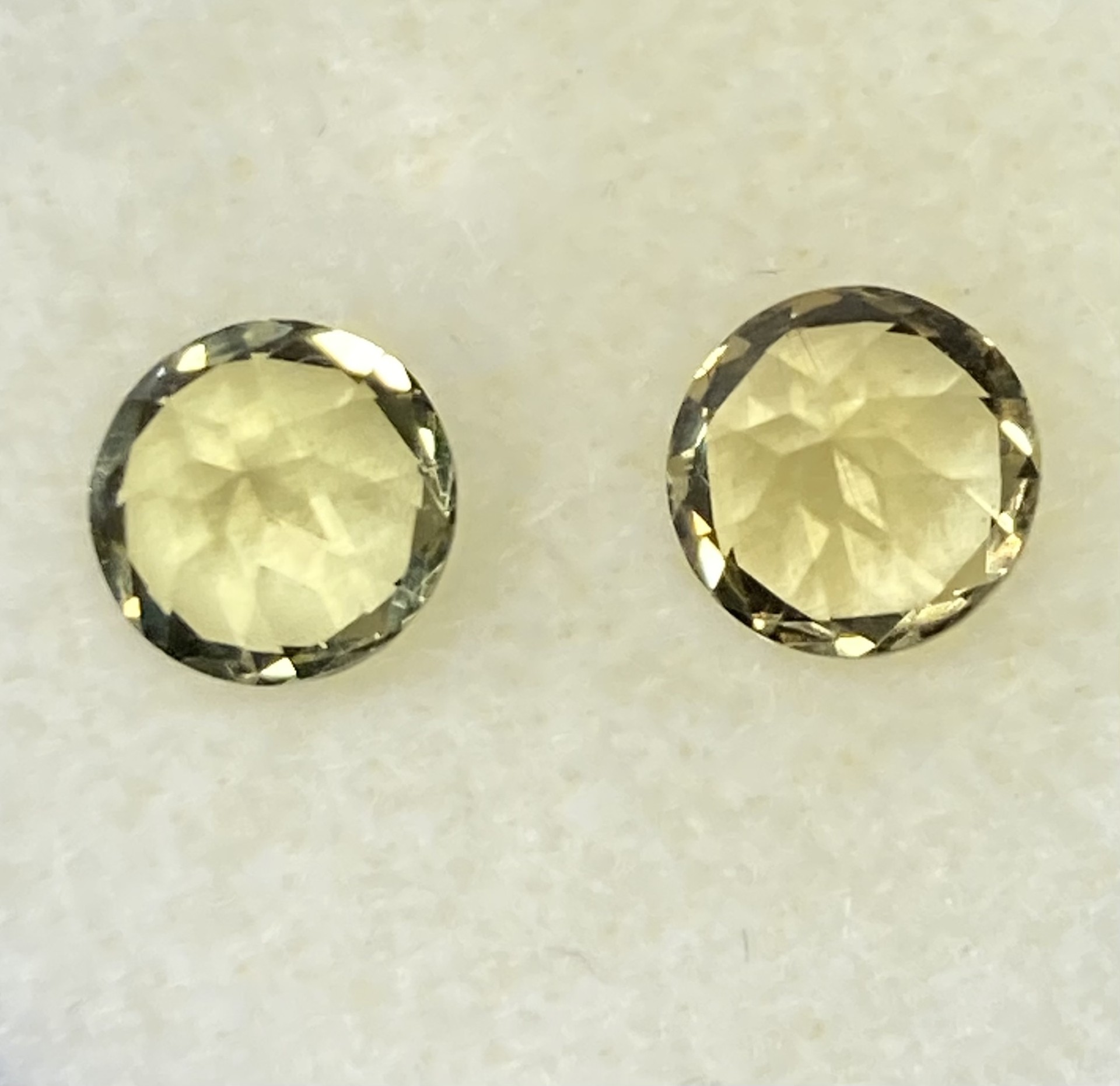 Garnet-"Mali" (Stones sold as a pair)