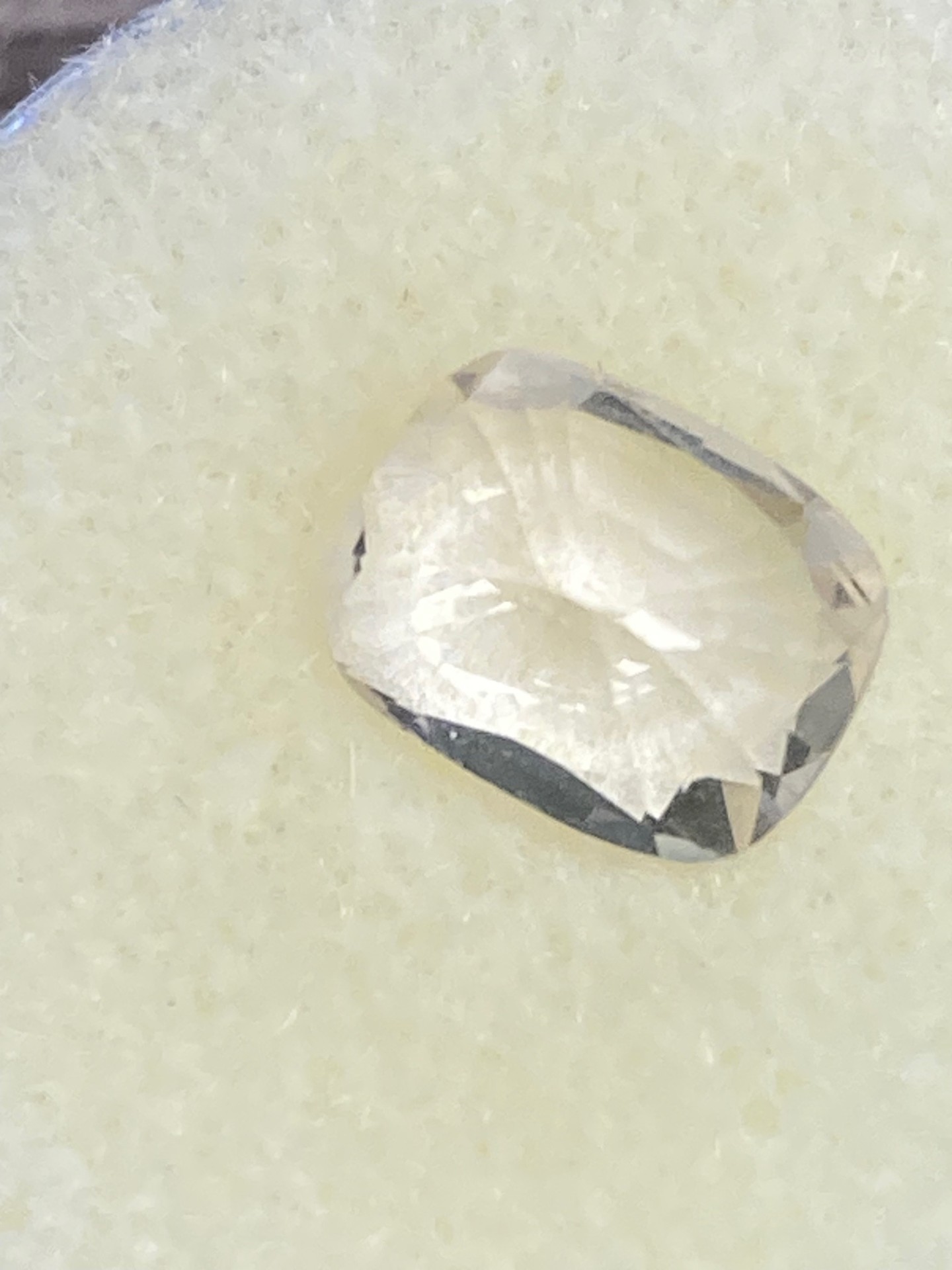 Beryl Goshenite - clear - slight pinkish hue