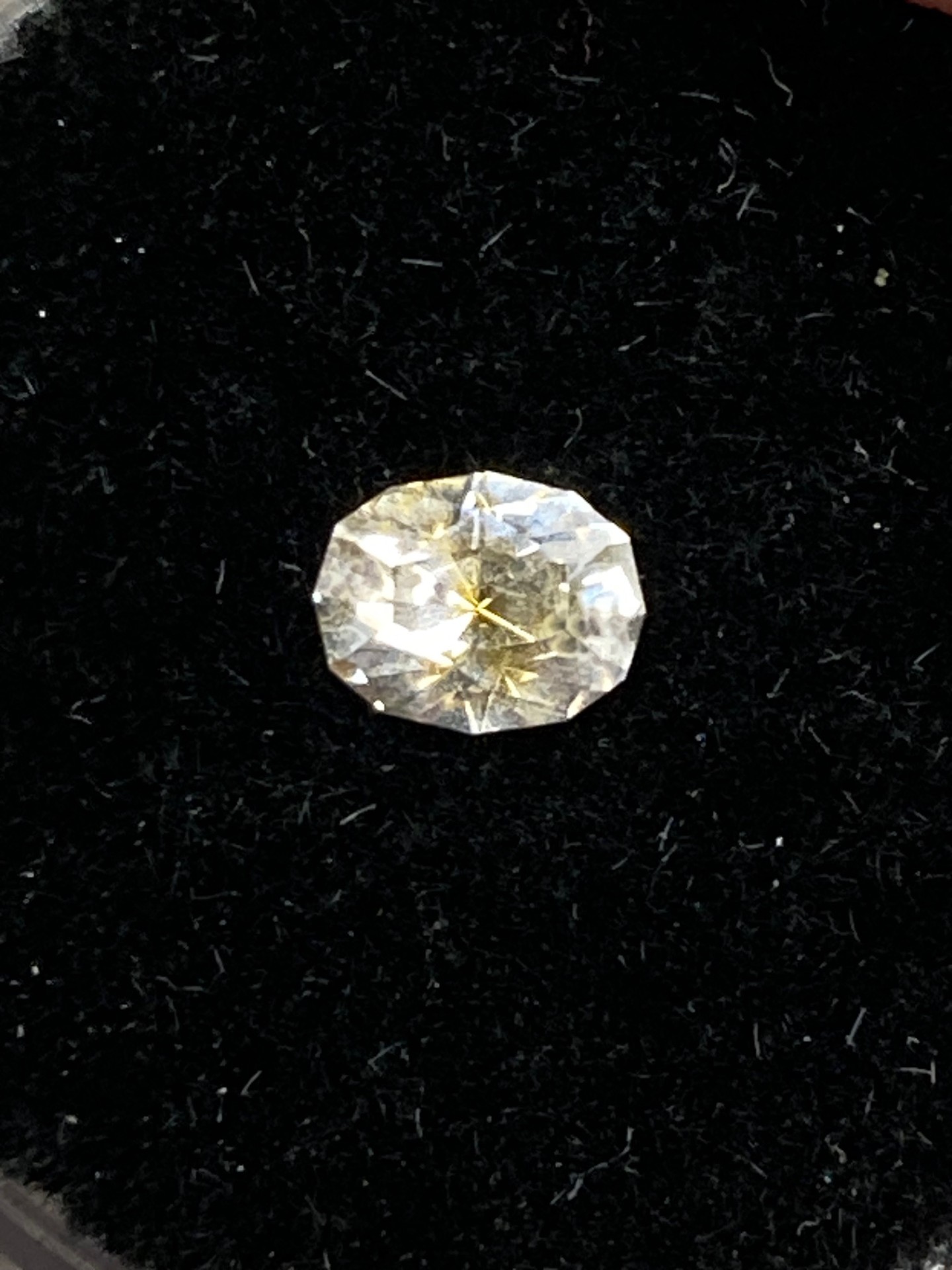 Sapphire Natural - Golden