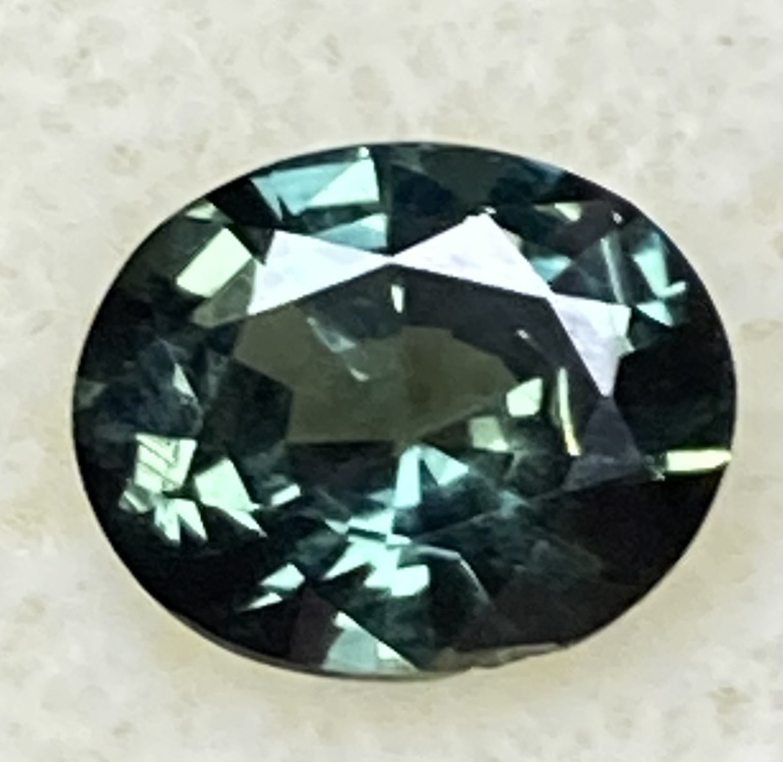 Sapphire Natural - Teal (green) Vivid