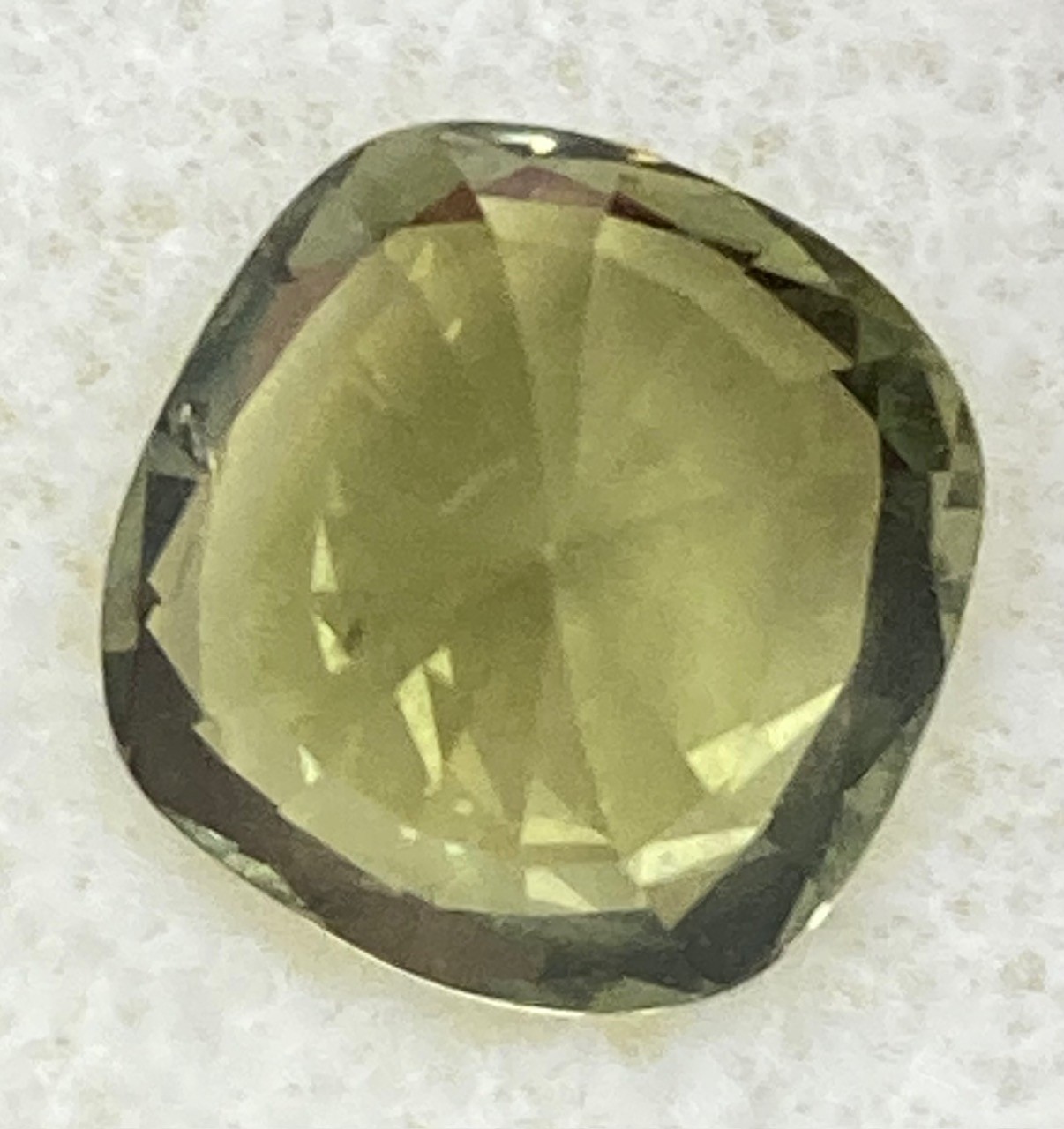 Sapphire Natural - Greenish Yellow