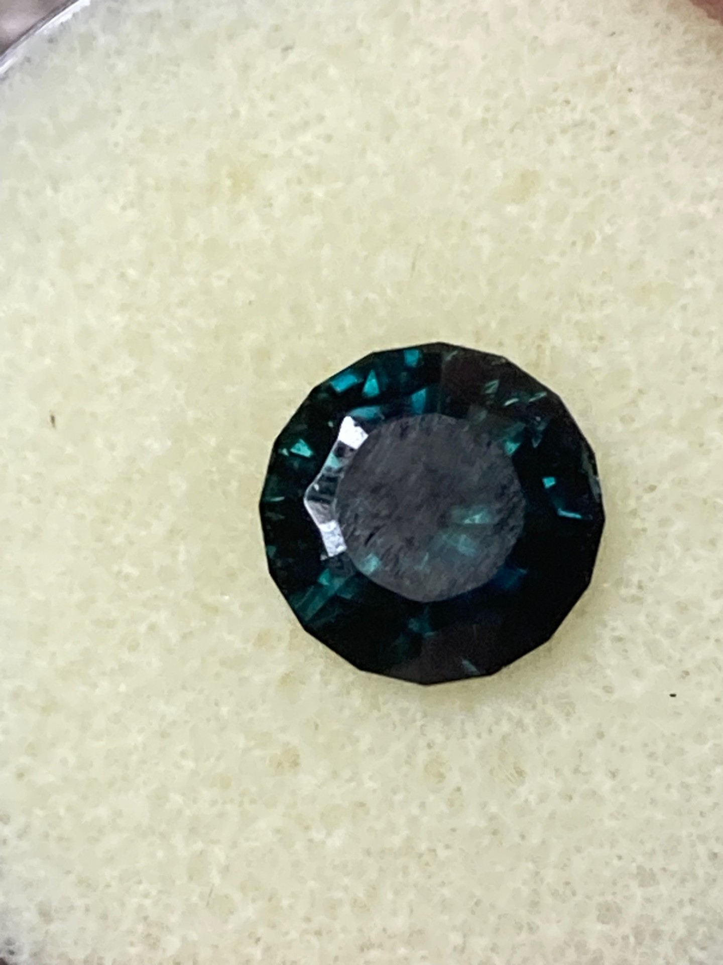 Sapphire Natural   Deep Green (emerald)