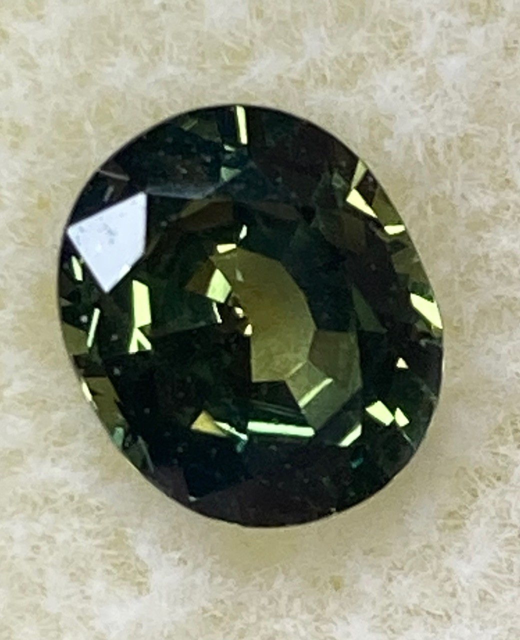 Sapphire Natural  Green with teal flash