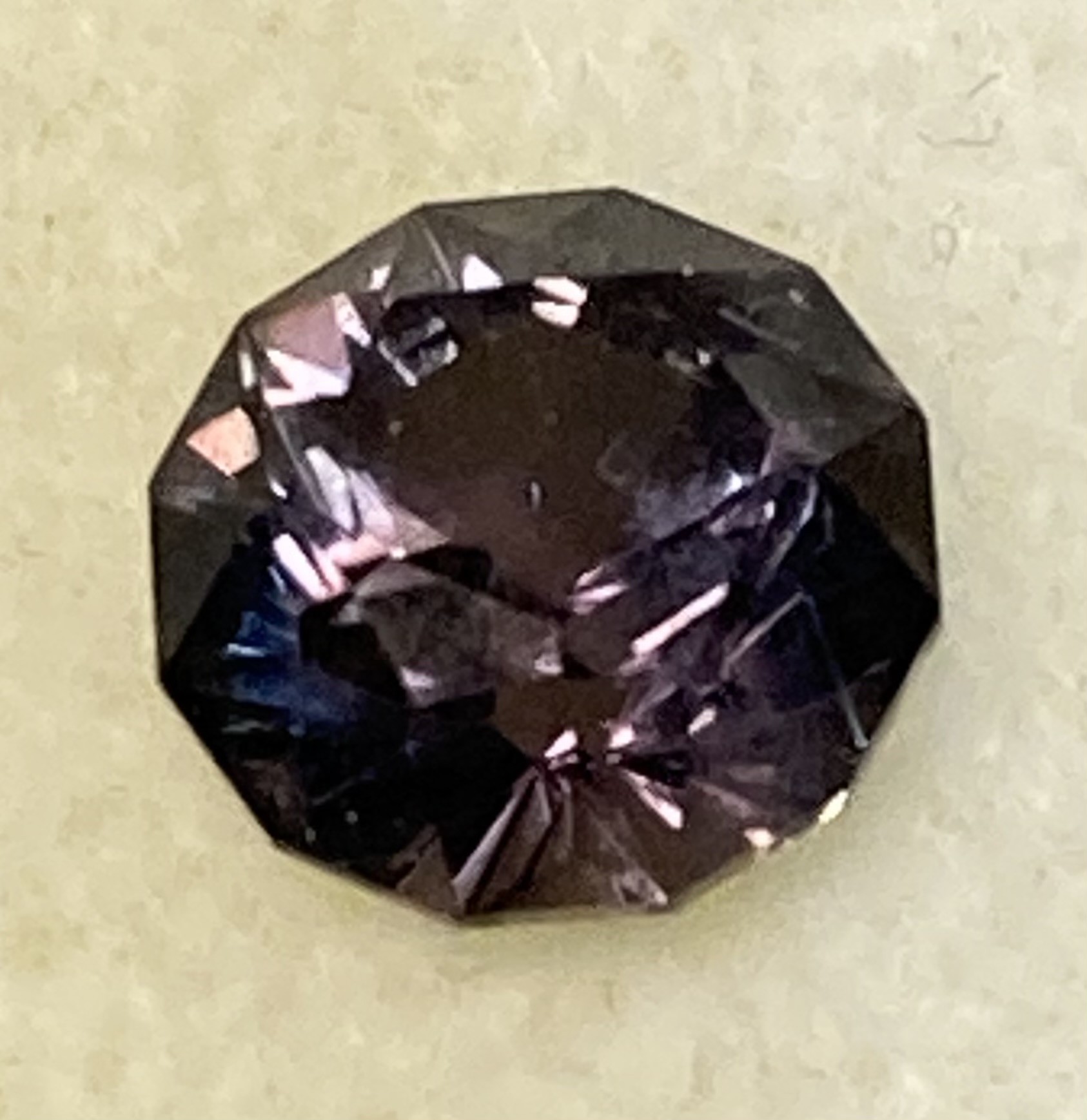 Sapphire Natural (Possibly Alexandrite) Color Change Mauve to Green (see photos)