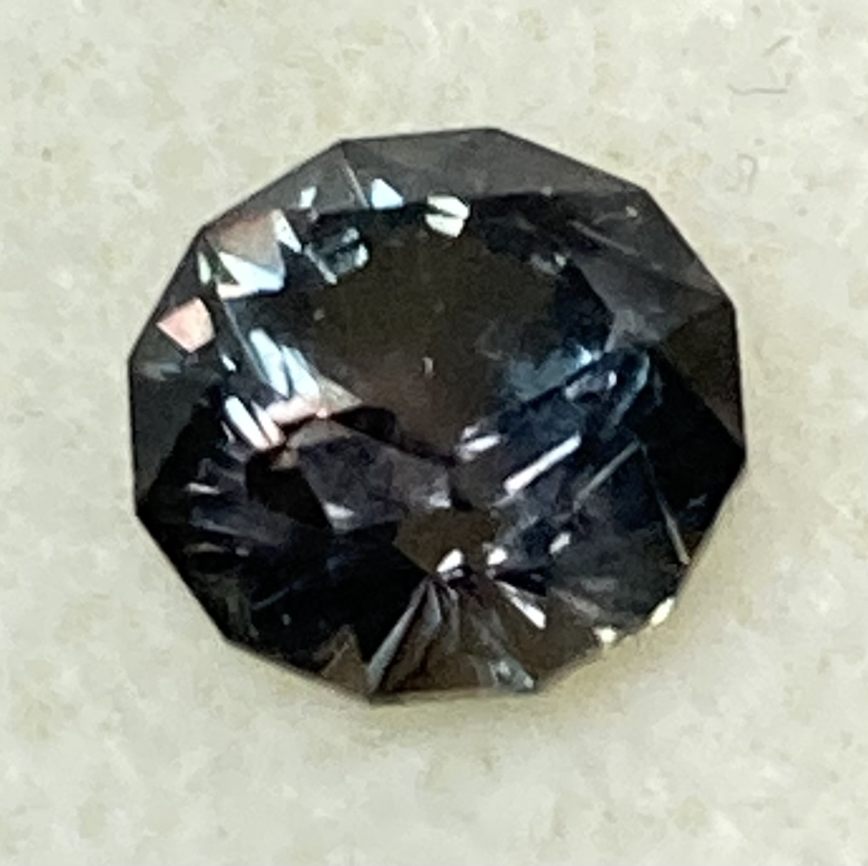 Sapphire Natural (Possibly Alexandrite) Color Change Mauve to Green (see photos)