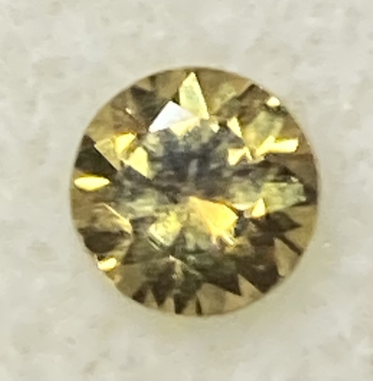 Sapphire - Natural Vivid Golden 