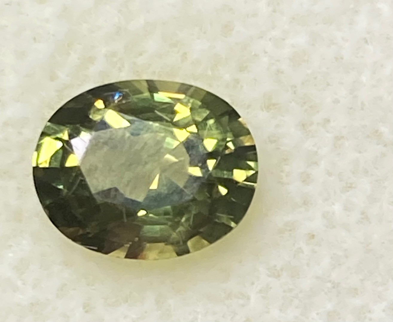 Sapphire - Natural Vivid Golden 