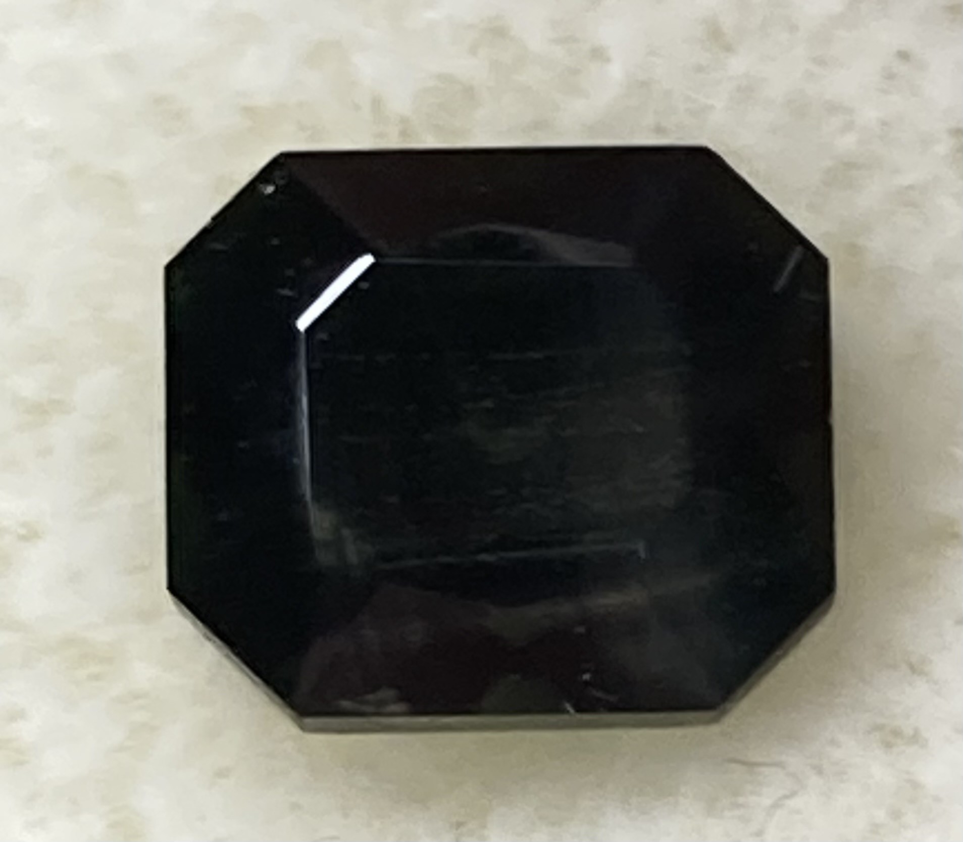 Sapphire - Natural Deep Green - Black