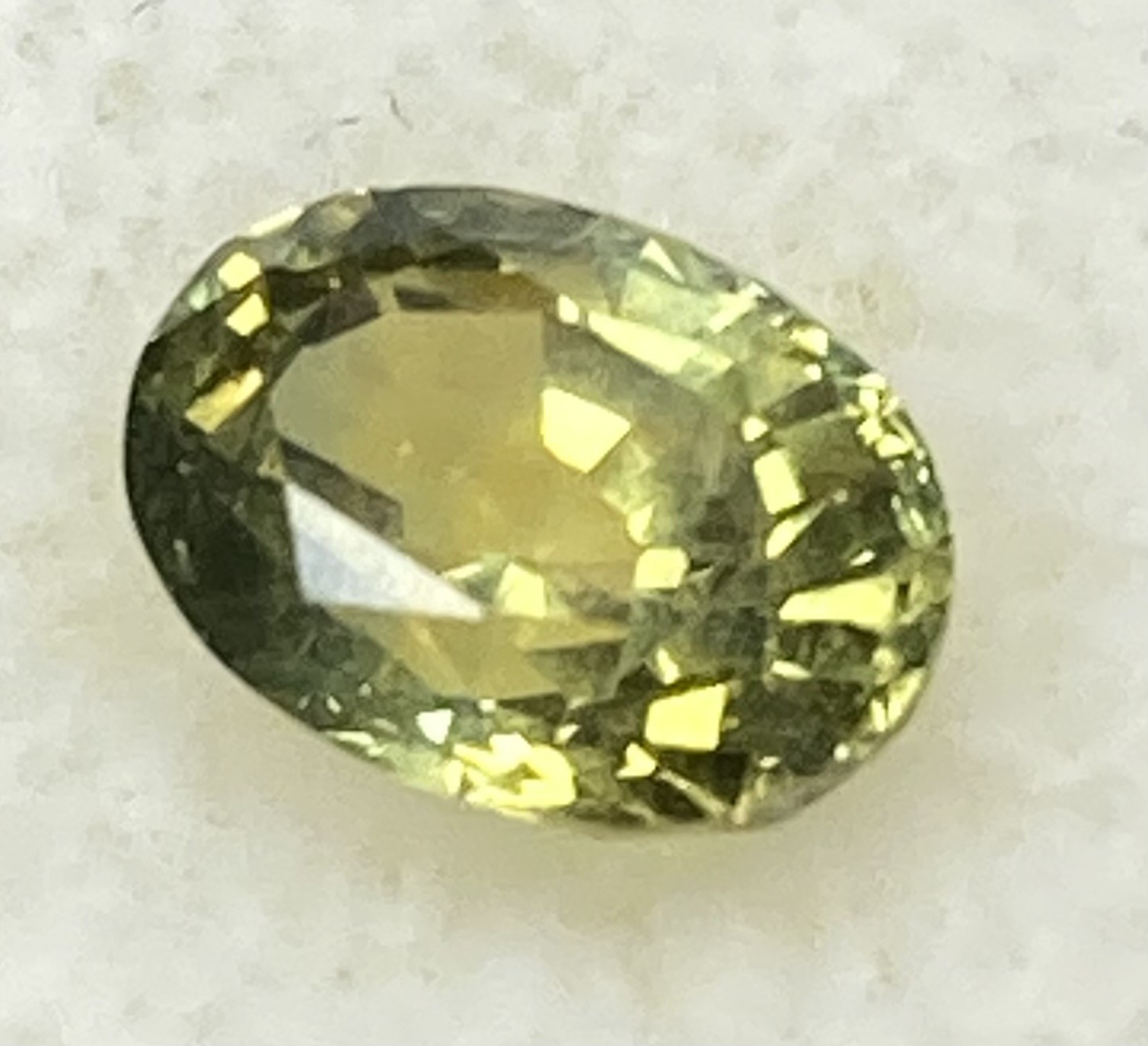 Sapphire - Natural Yellow - Vivid