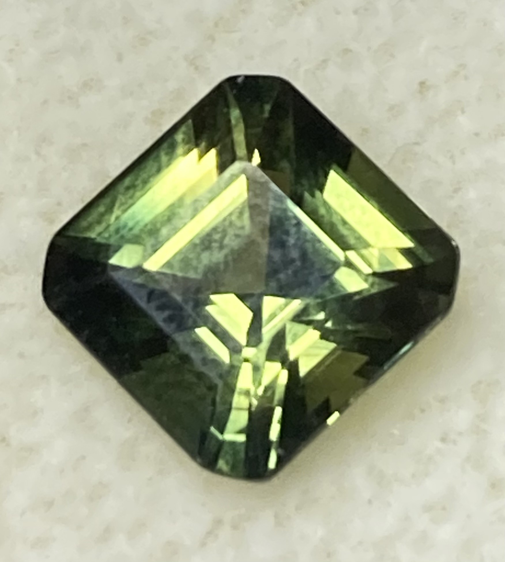 Sapphire - Natural Green