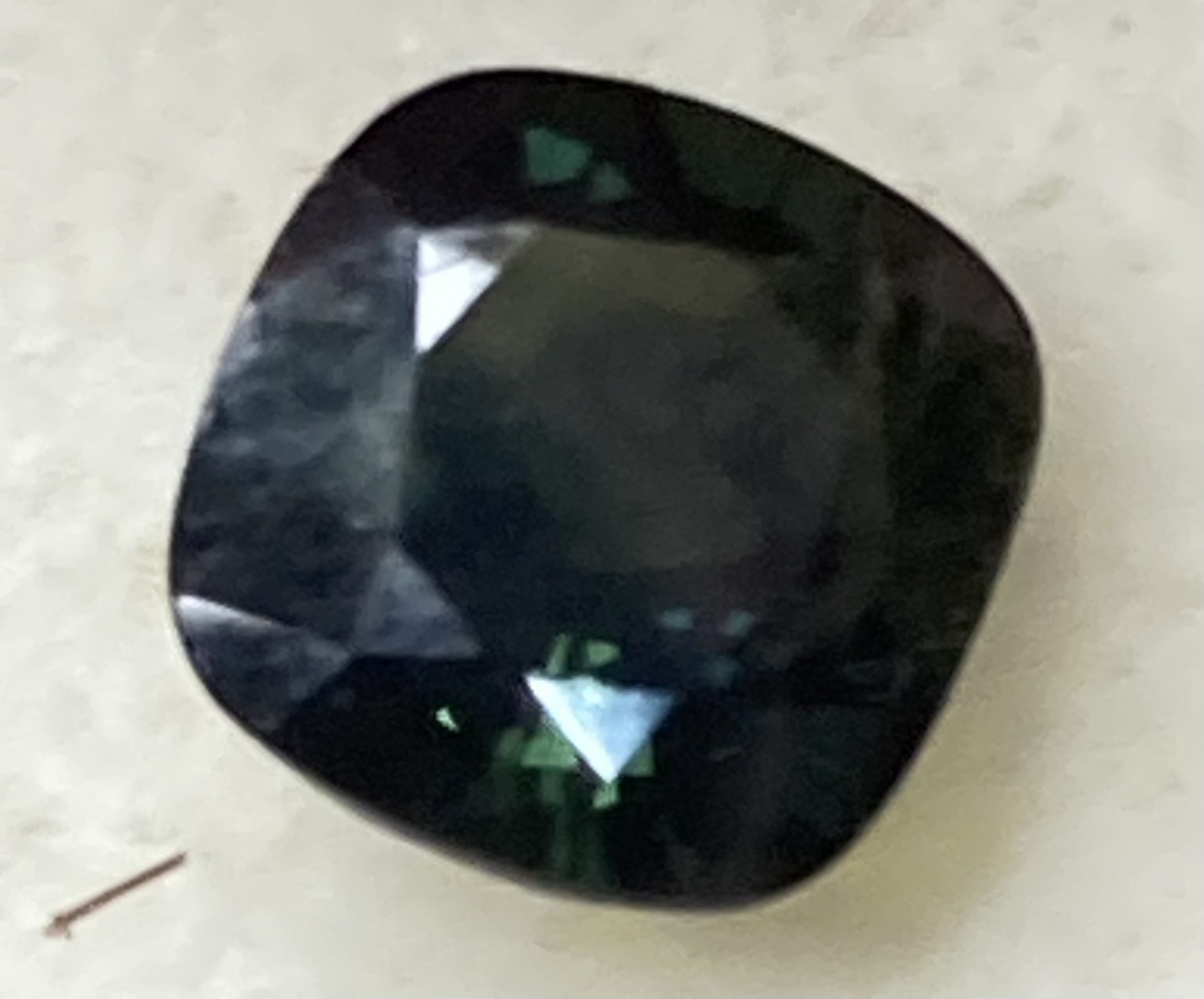 Sapphire - Natural deep Green