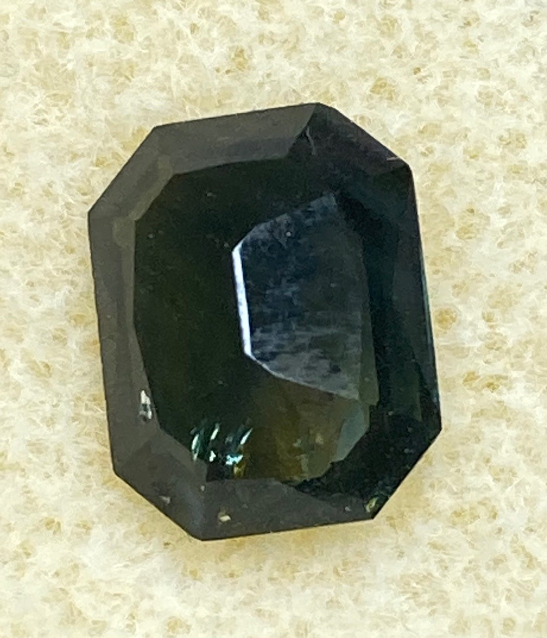 Sapphire -Natural Deep Green