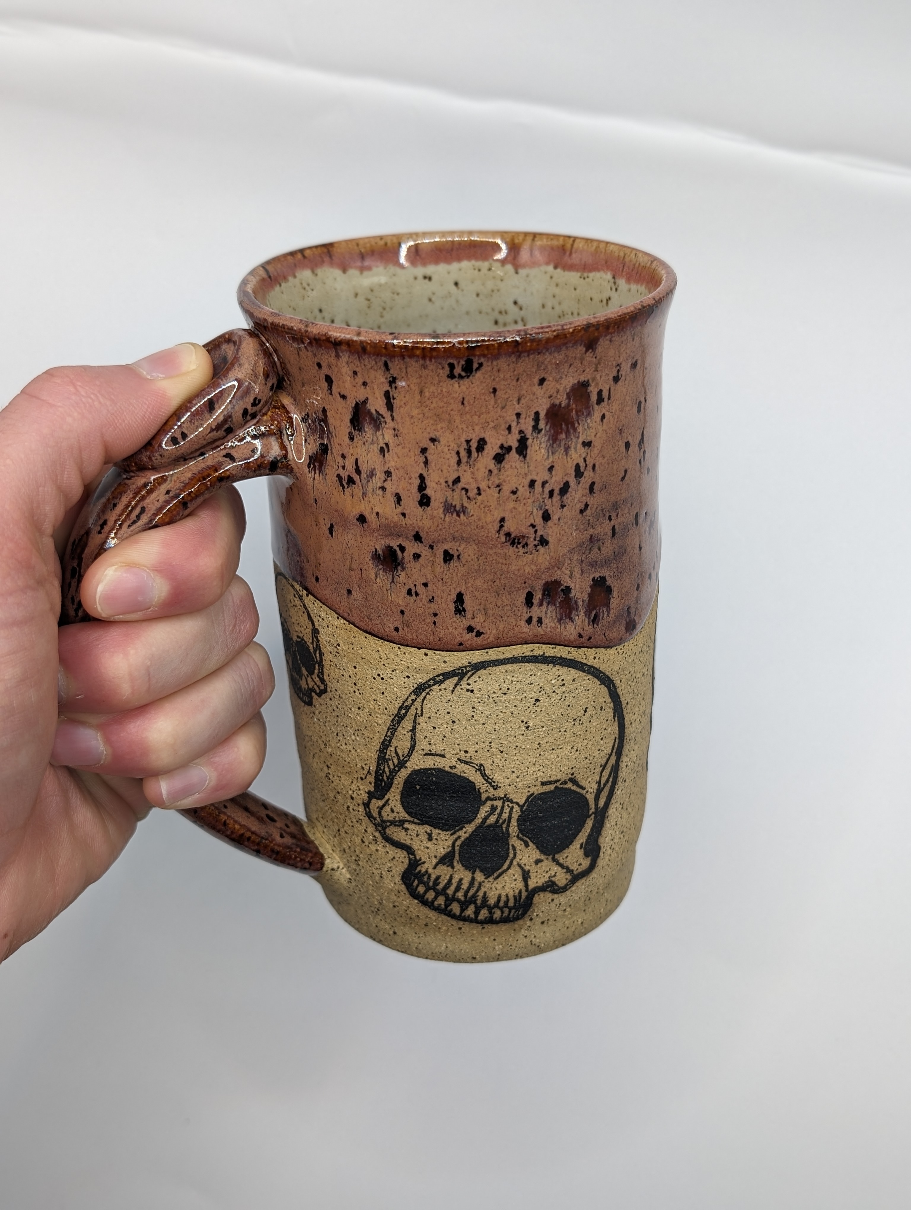 Skull mug • 20oz • peppered plum