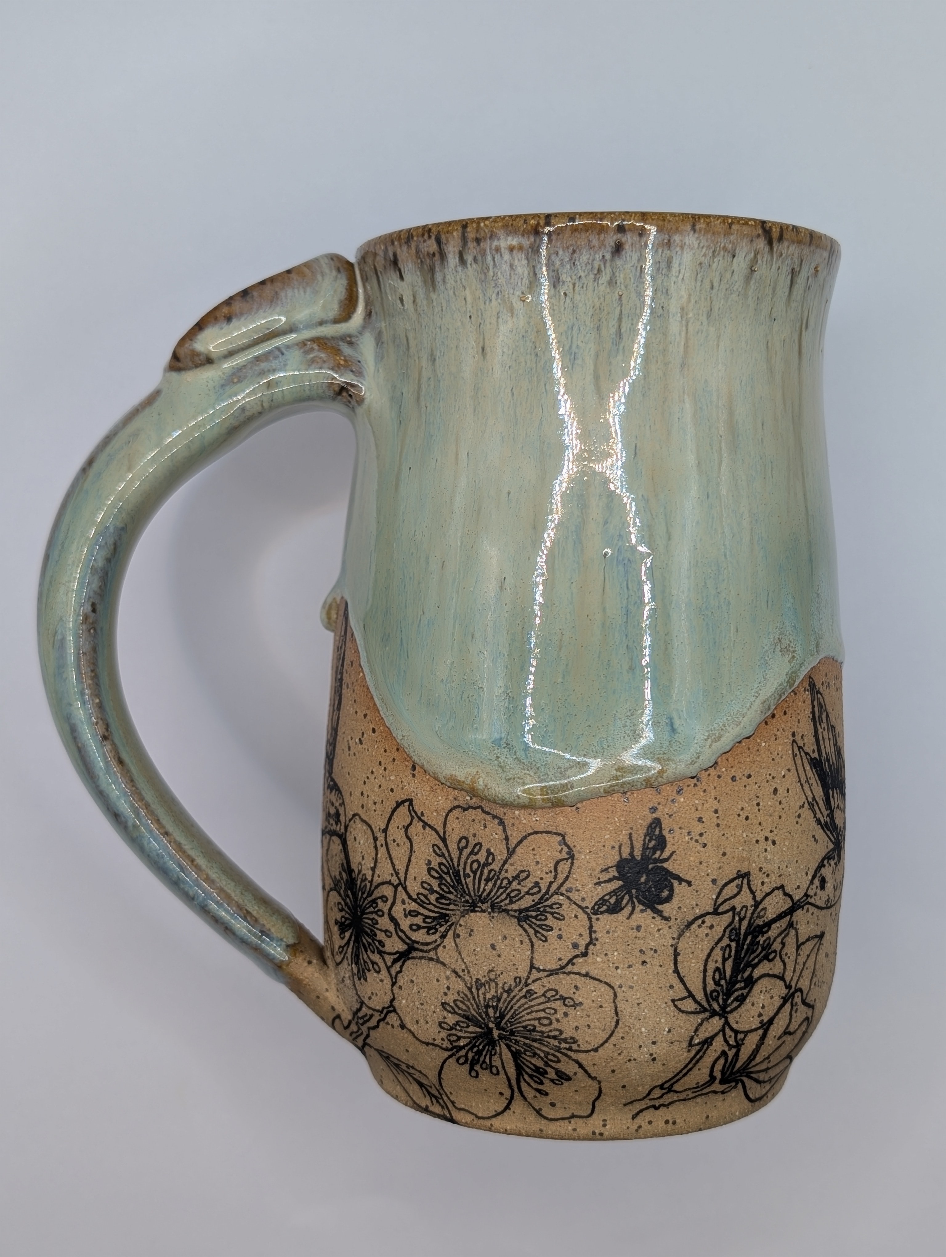 Hummingbird mug • 22oz • khaki green
