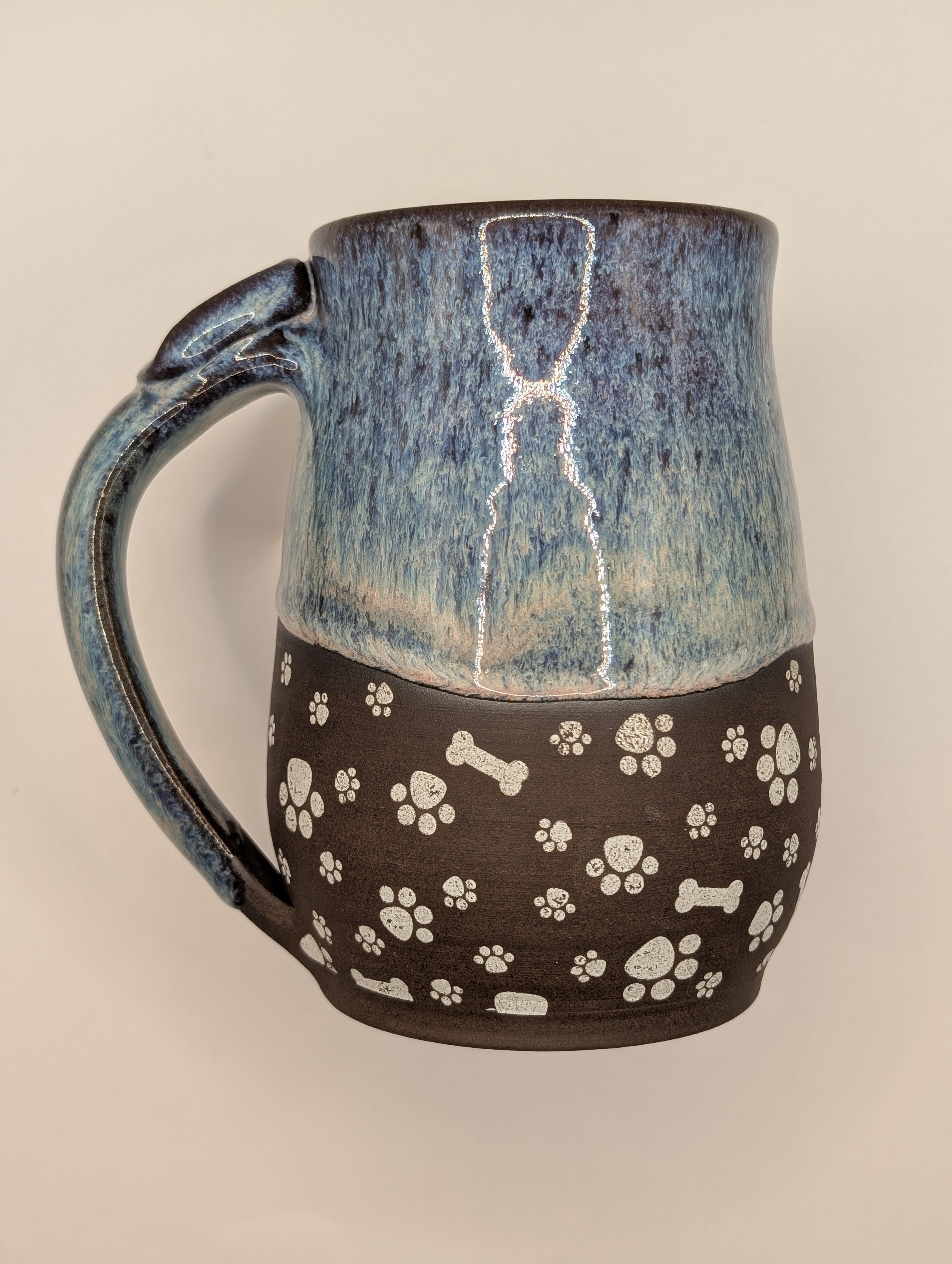 Paws & Bones mug • 22oz •purple blues 