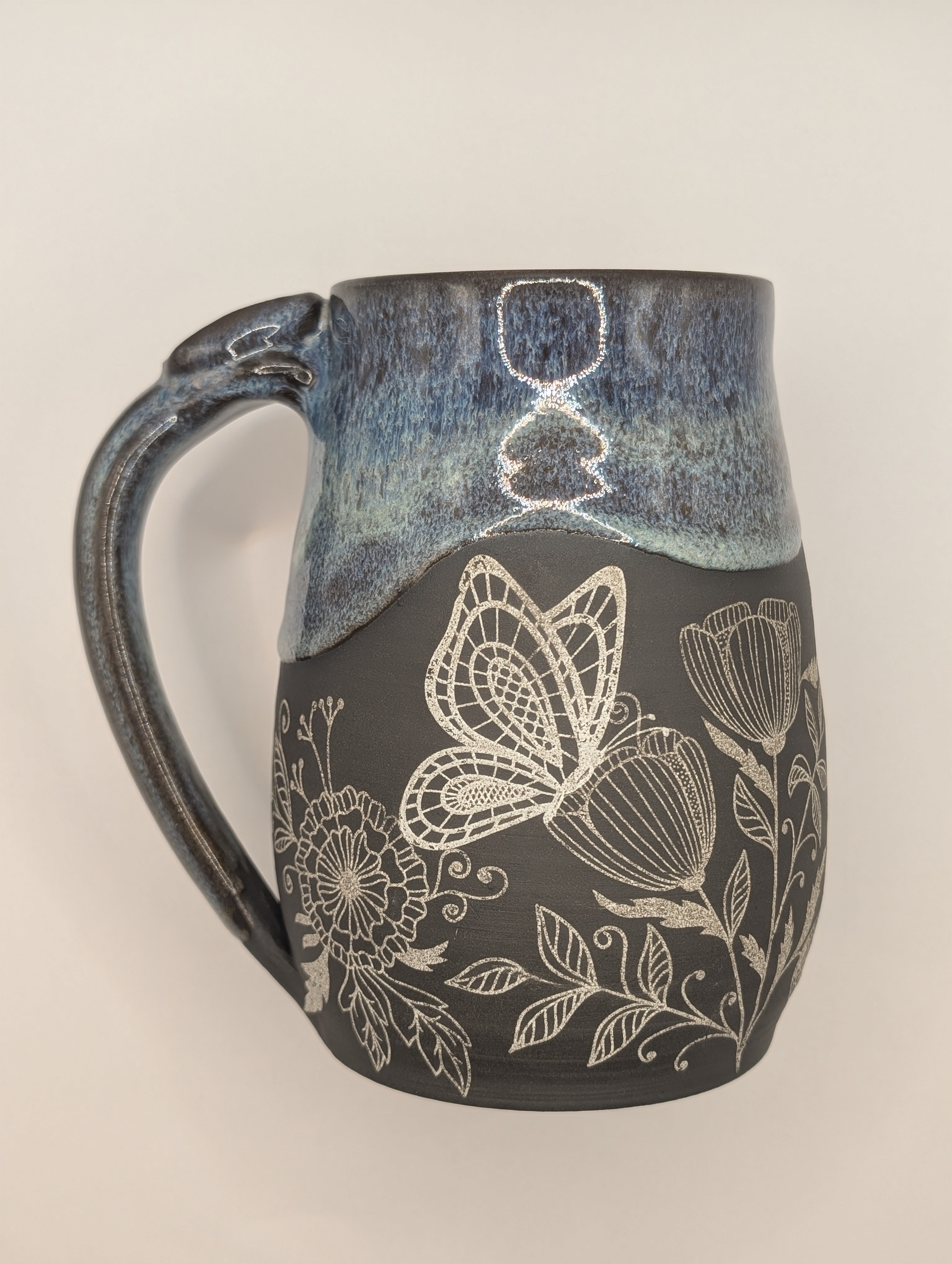 Pollinator mug • 22oz • blue dream