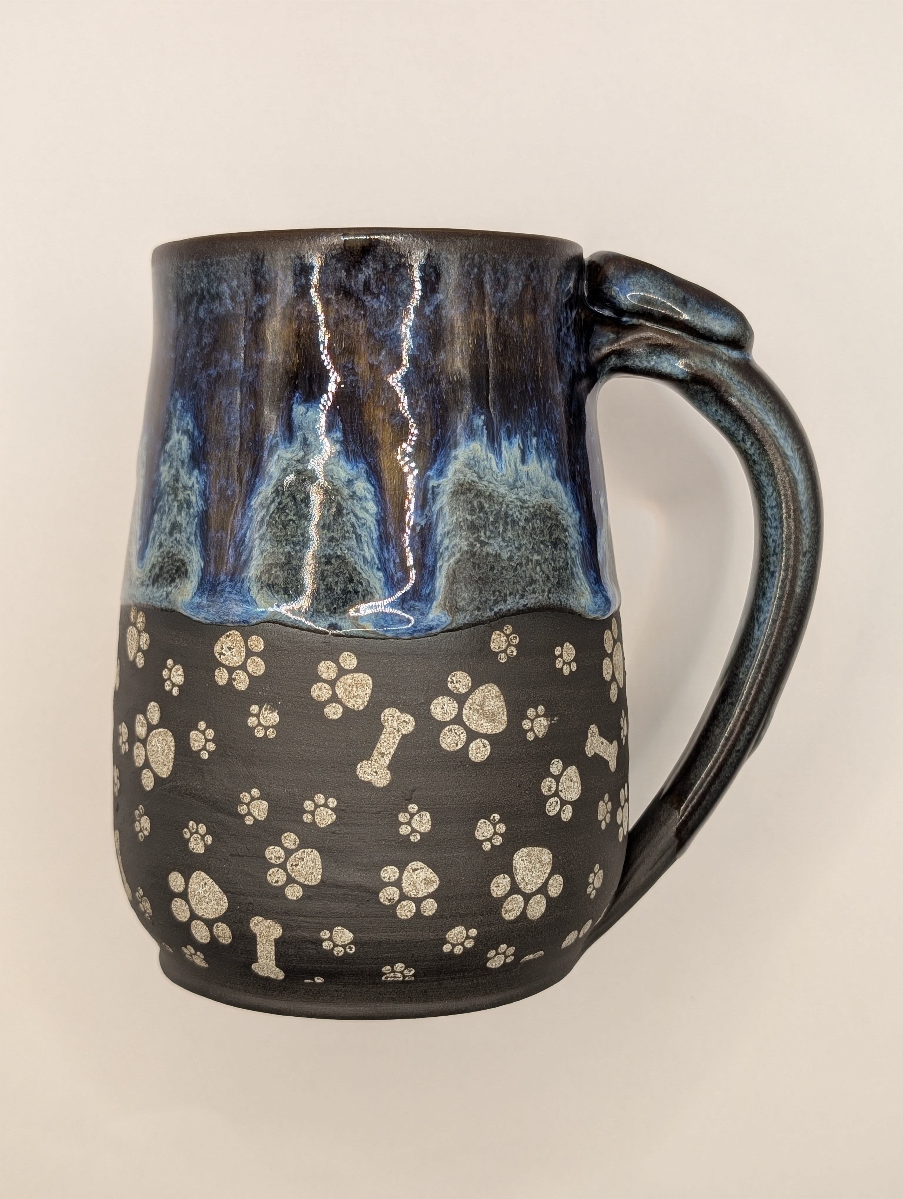 Paws & Bones mug • 20oz • denim blue