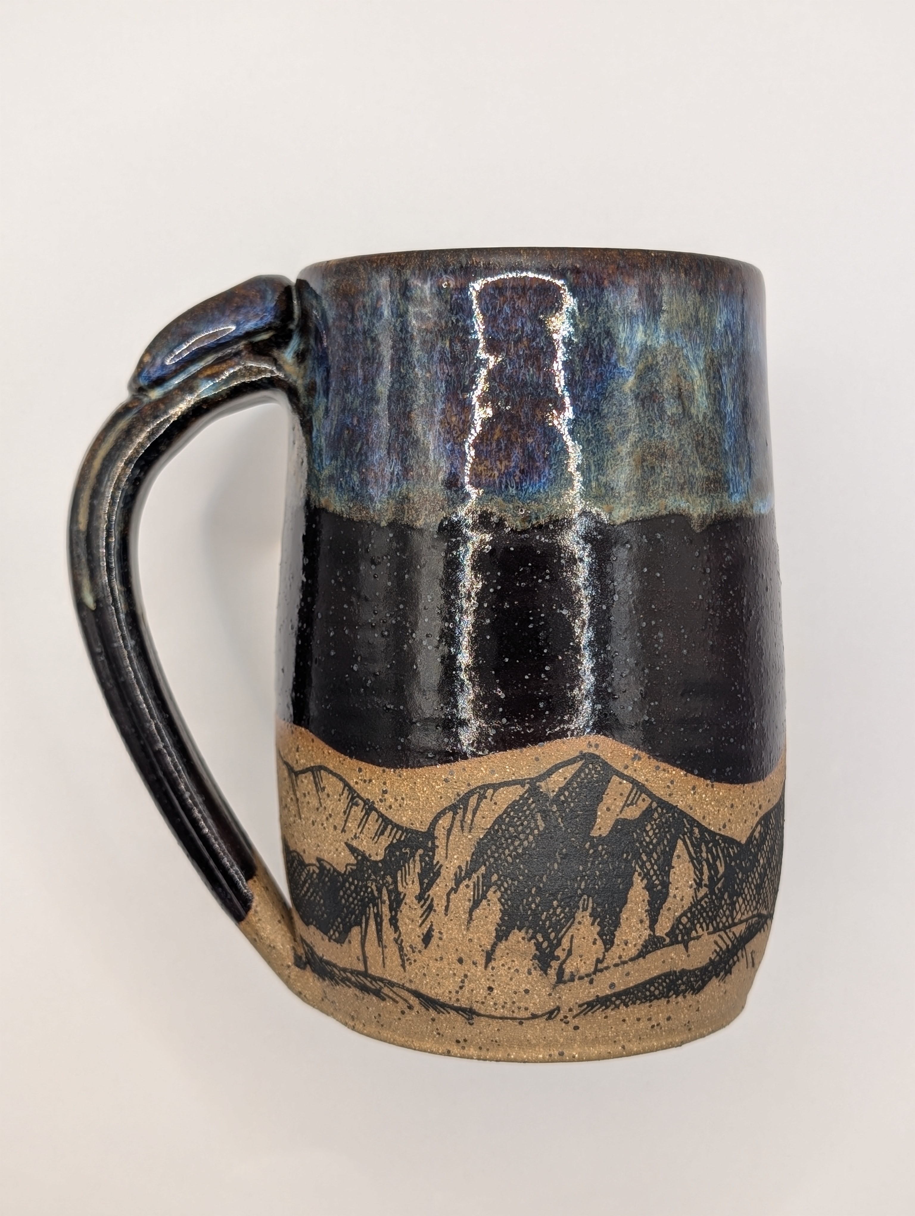 Mountain mug • 22oz • speckled black skies