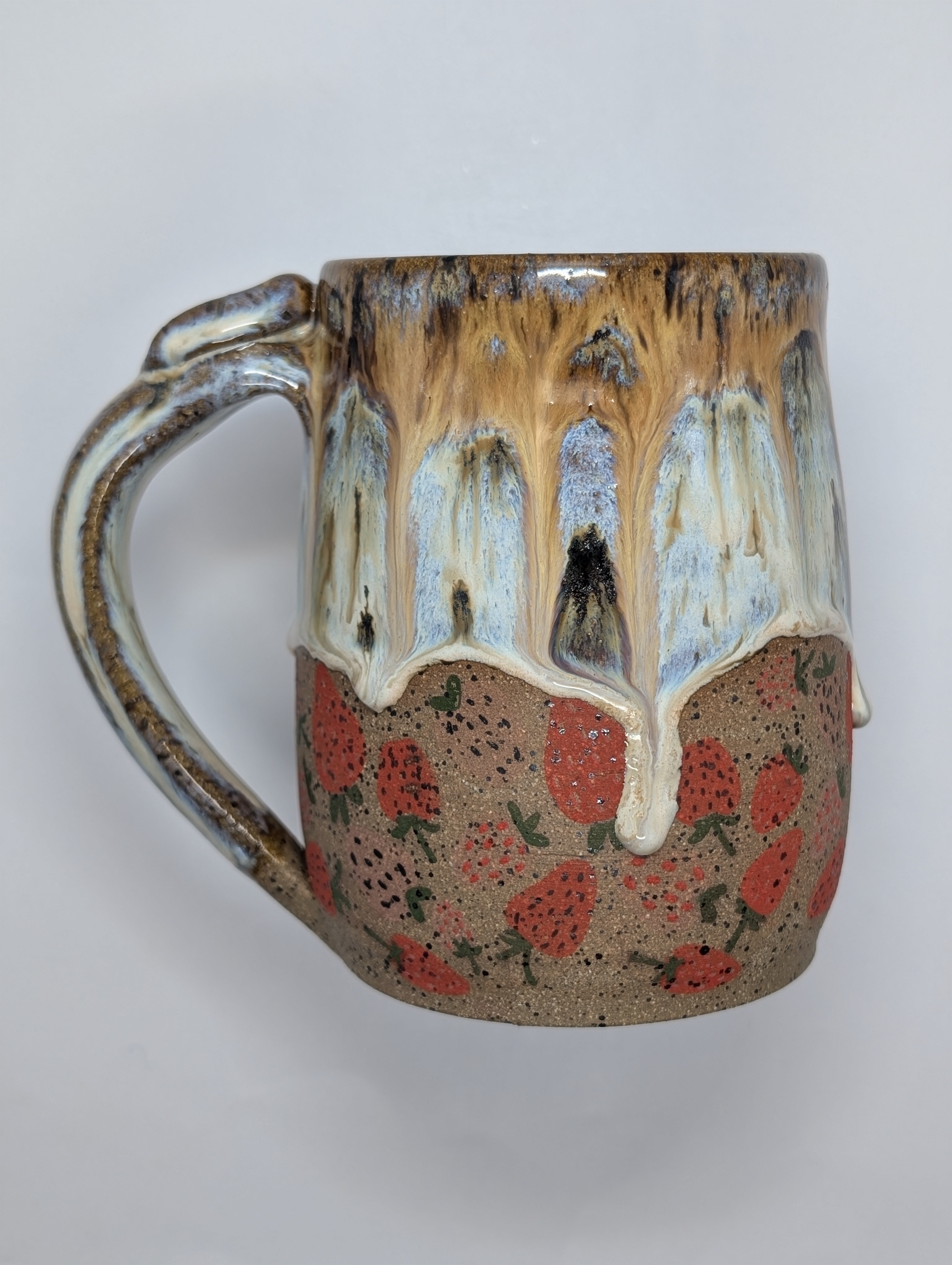 Strawberry mug • 22oz • river birch 