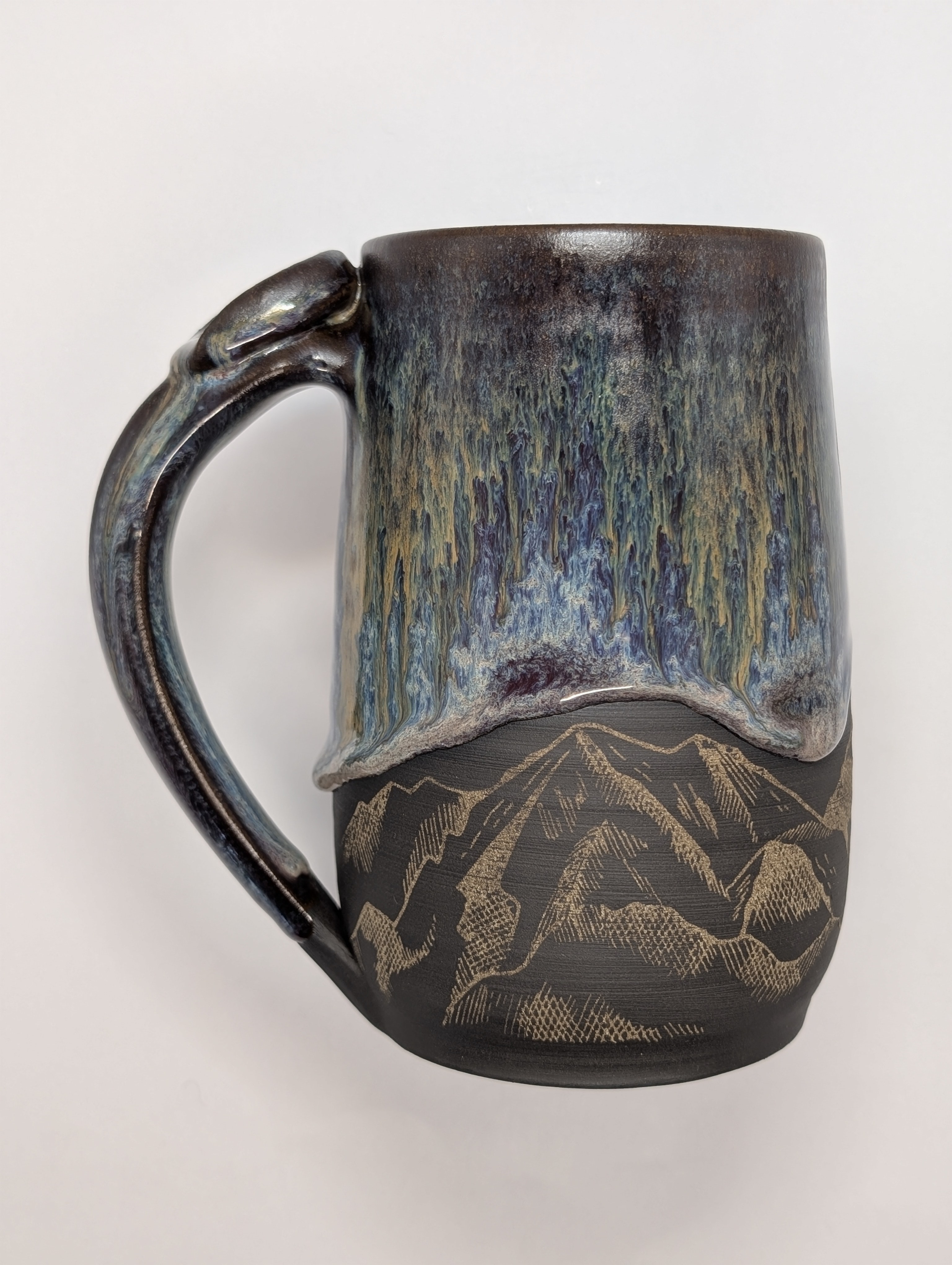 Mountain mug • 20oz • copper plum