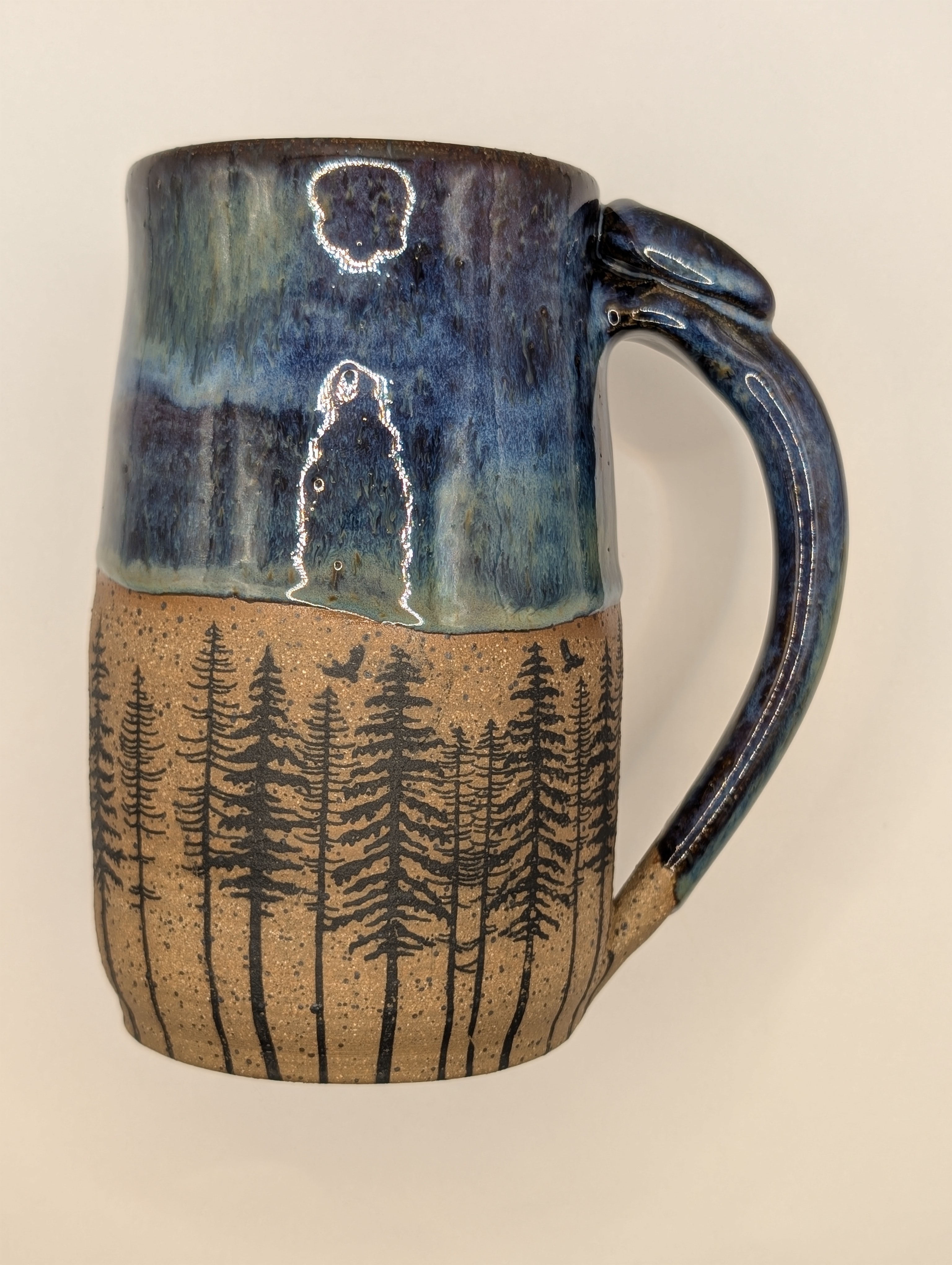 Conifer mug • 22oz • aurora borealis 