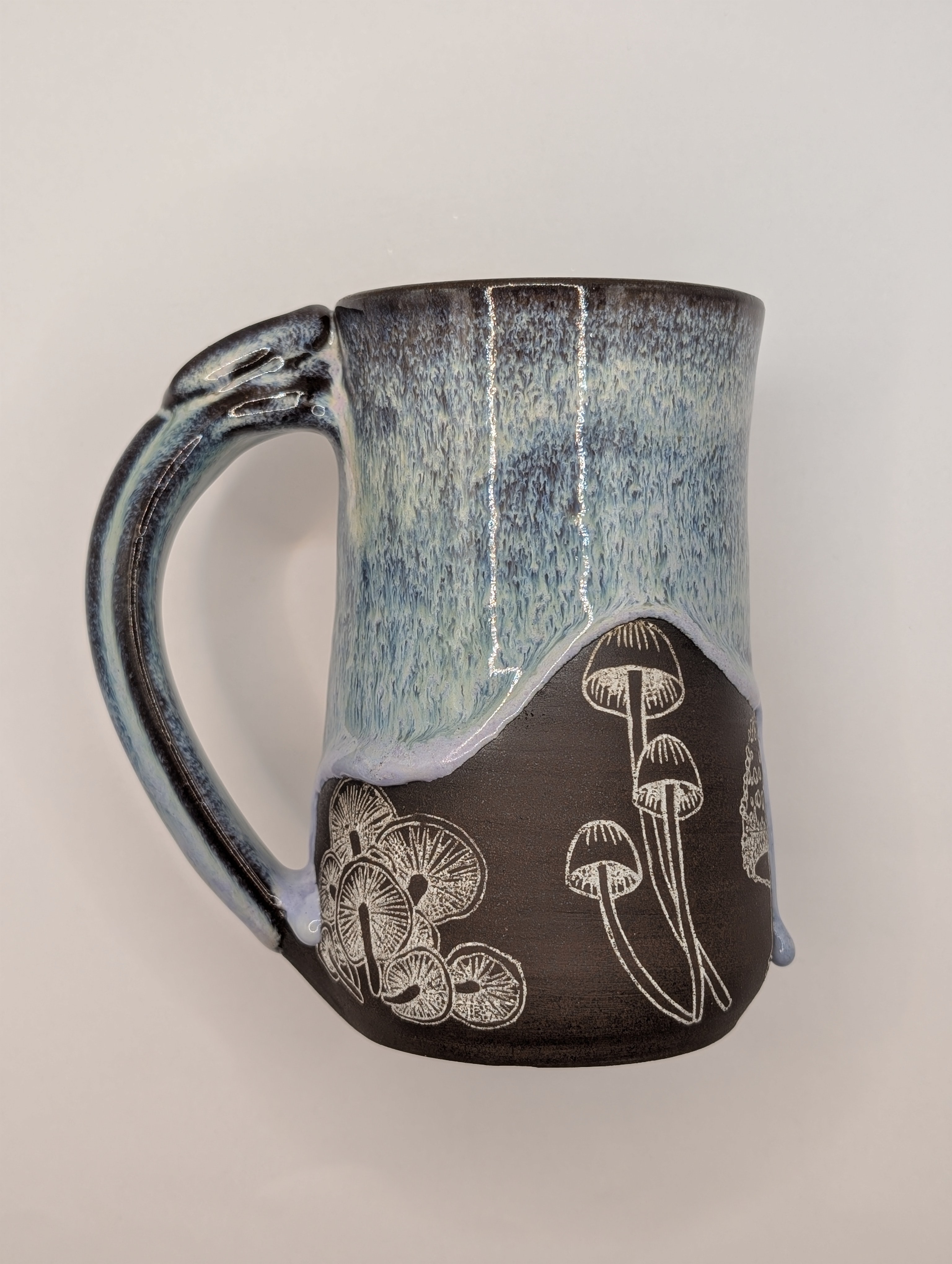 Mushroom mug • 16oz • lavender rain 