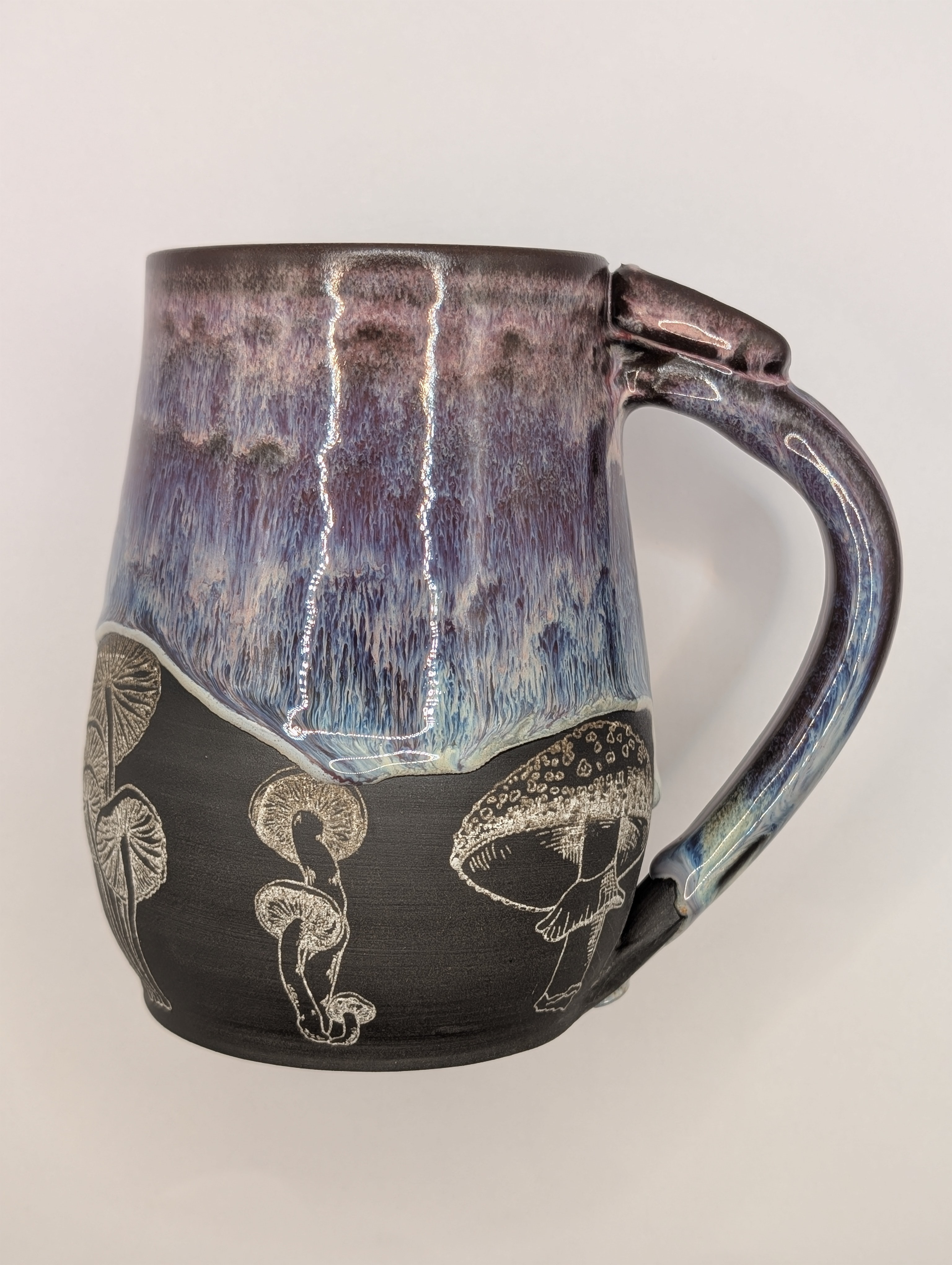 Mushroom mug • 22oz • dreamy
