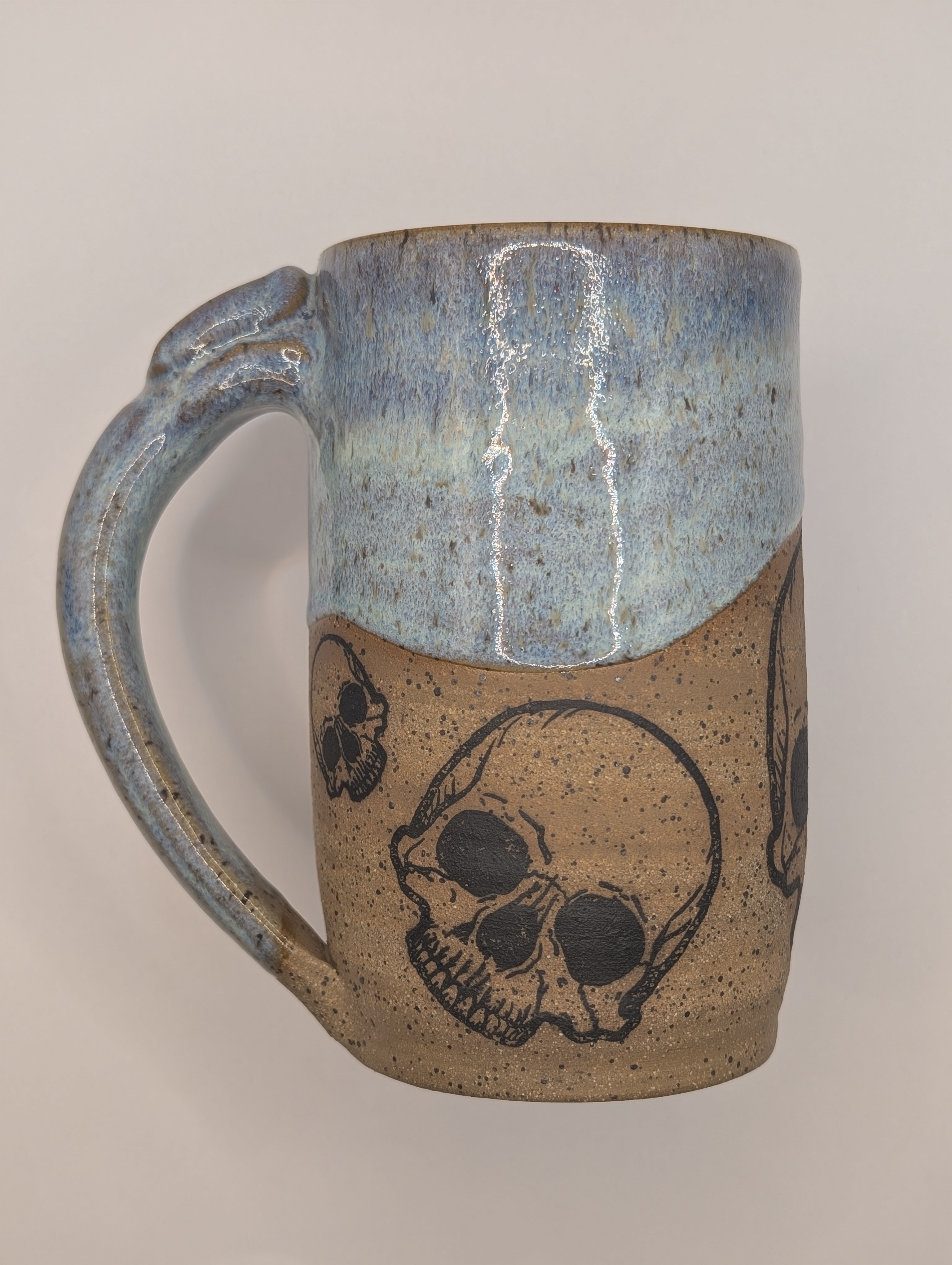 Skull mug • 22oz • powder blue 