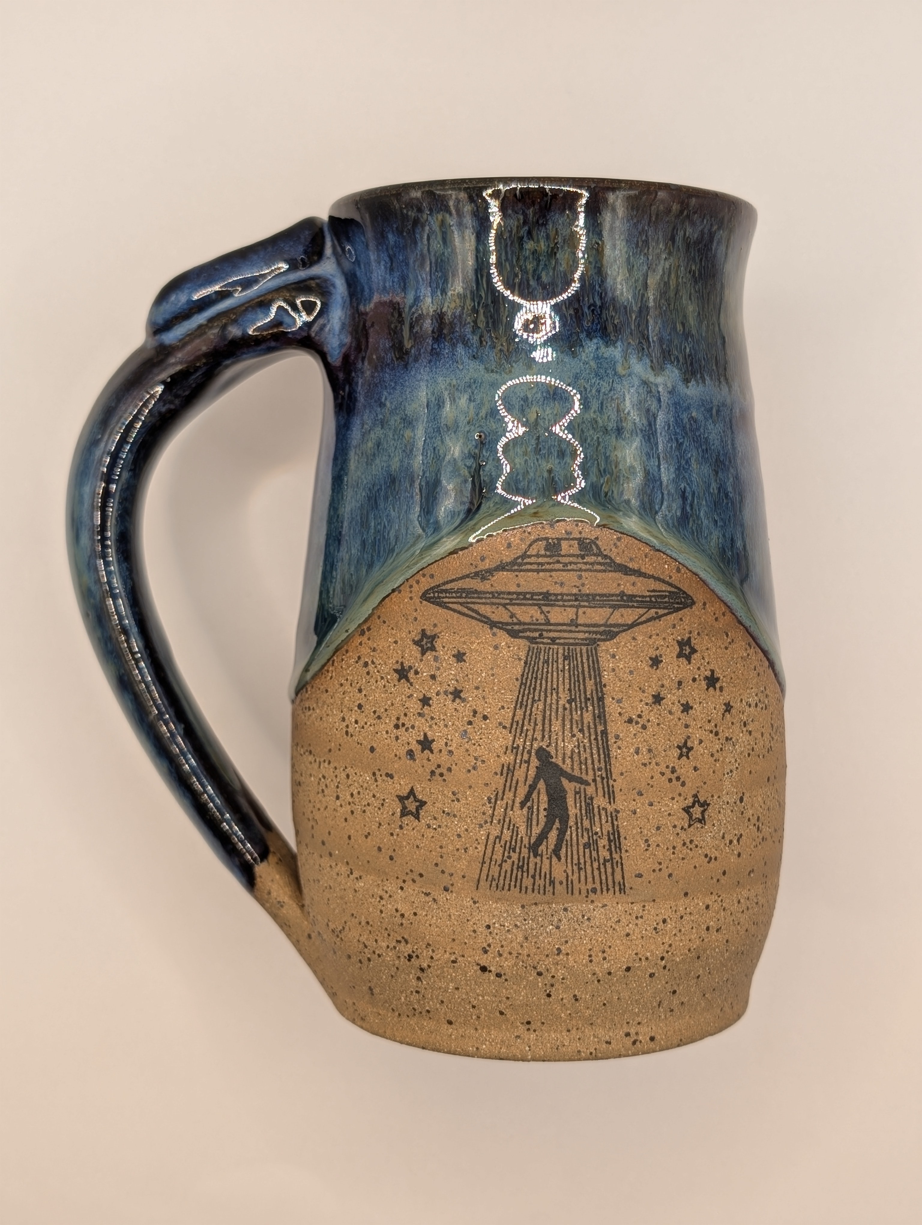 UFO mug • 20oz • aurora borealis 