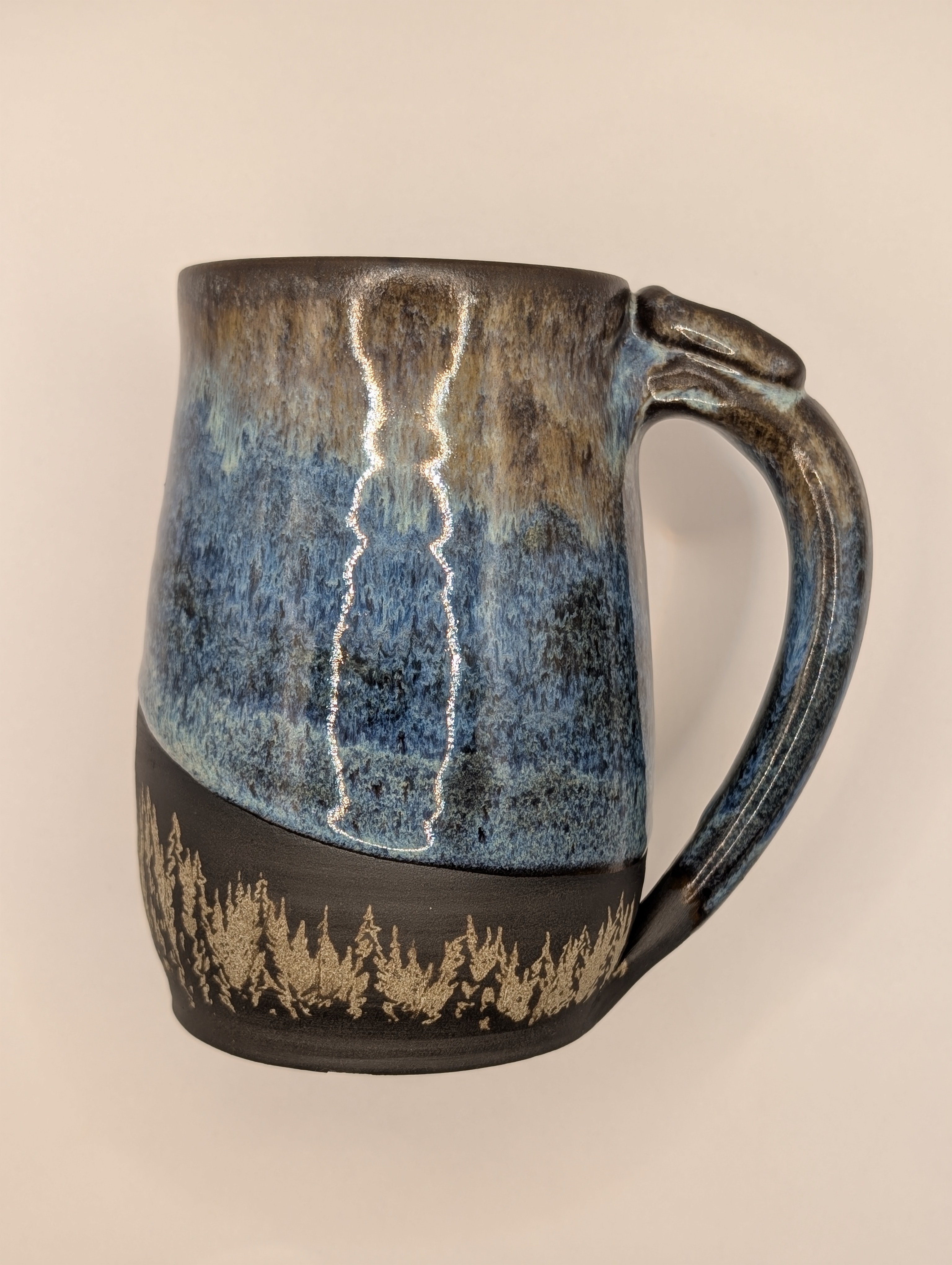Conifer mug • 18oz • aurora blues 