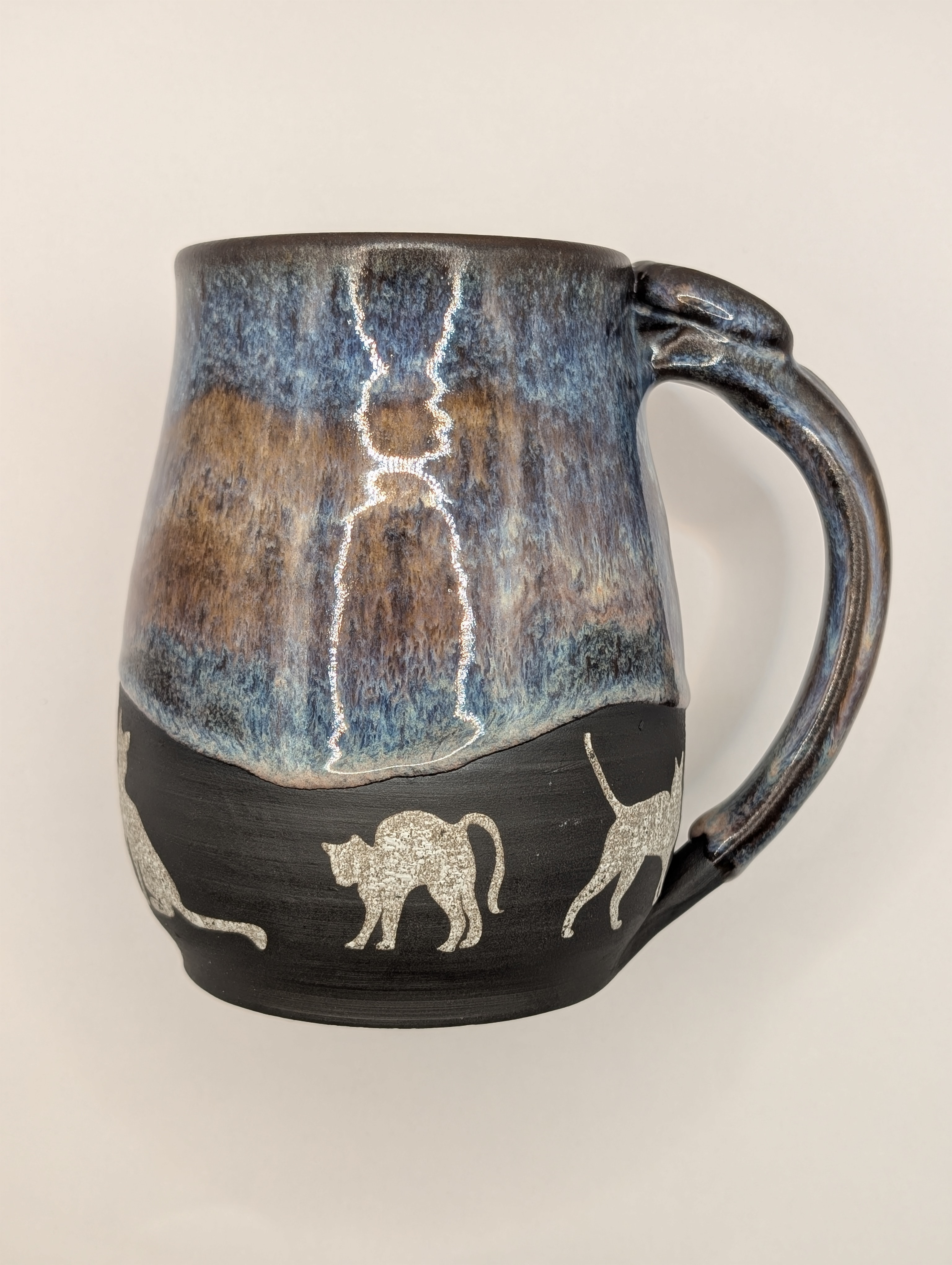 Cat mug • 22oz • aurora blue mauve 
