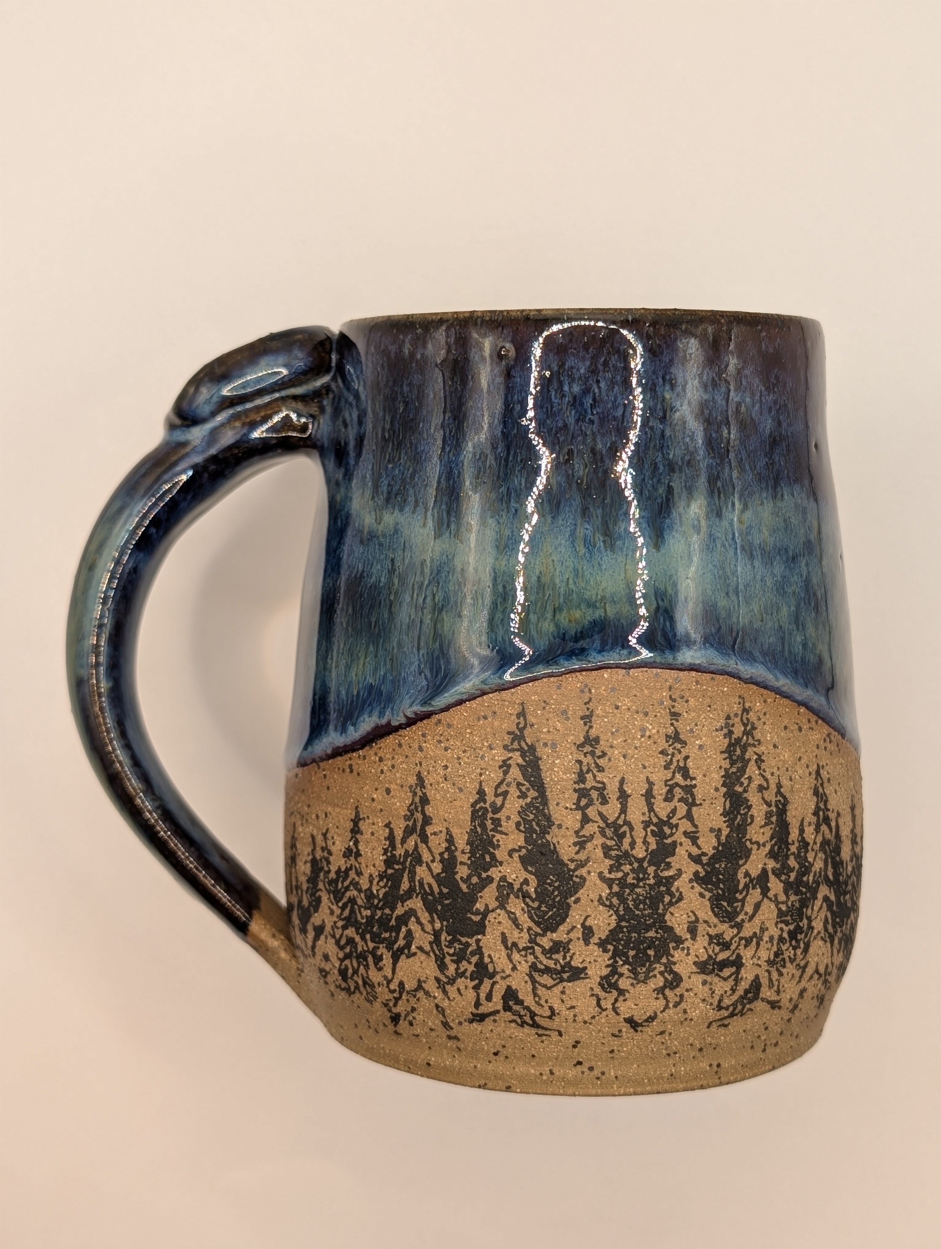 Conifer mug • 20oz • aurora borealis