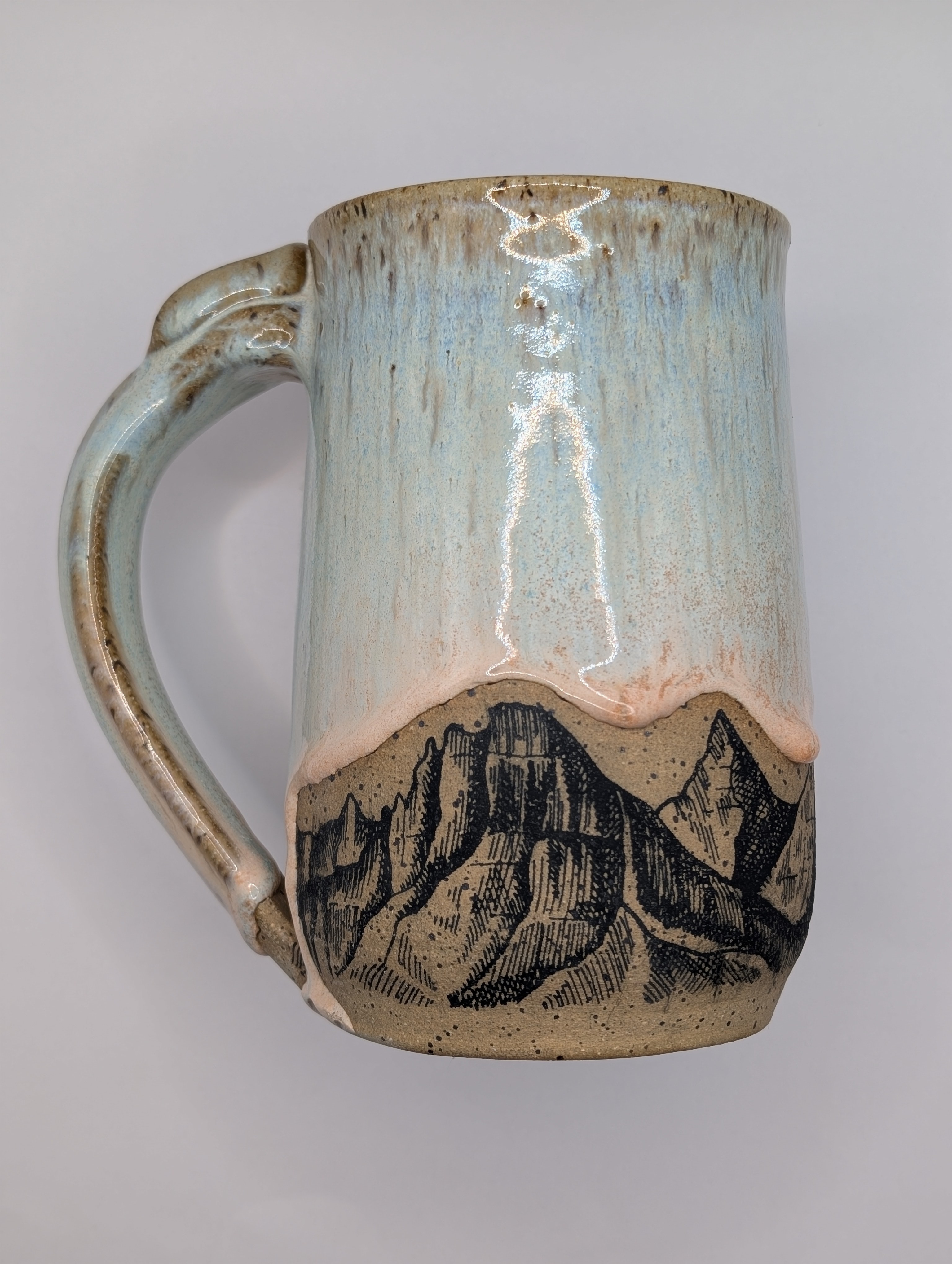 Mountain mug • 22oz • baby blue peach