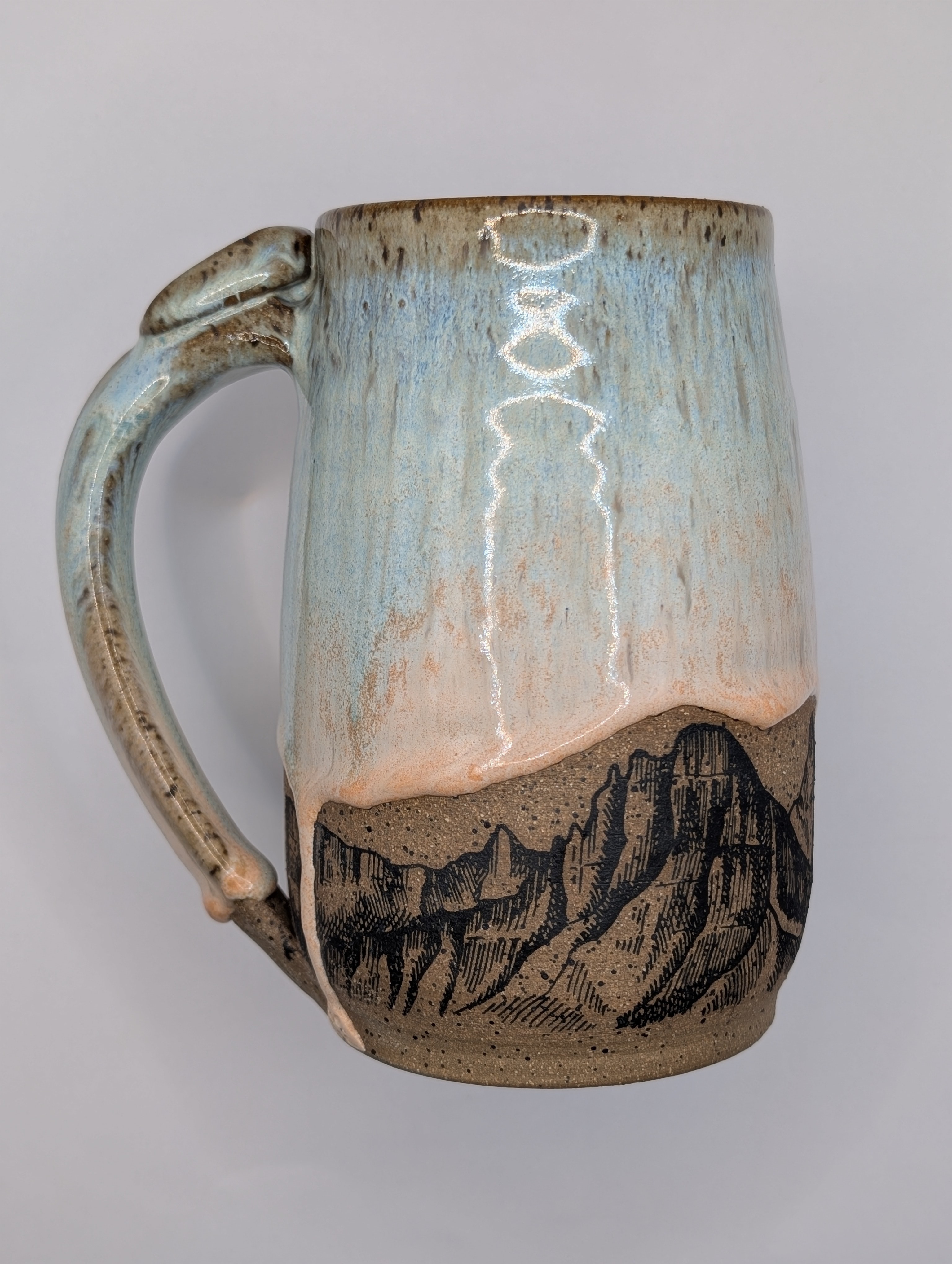 Mountain mug • 22oz • baby blue peach