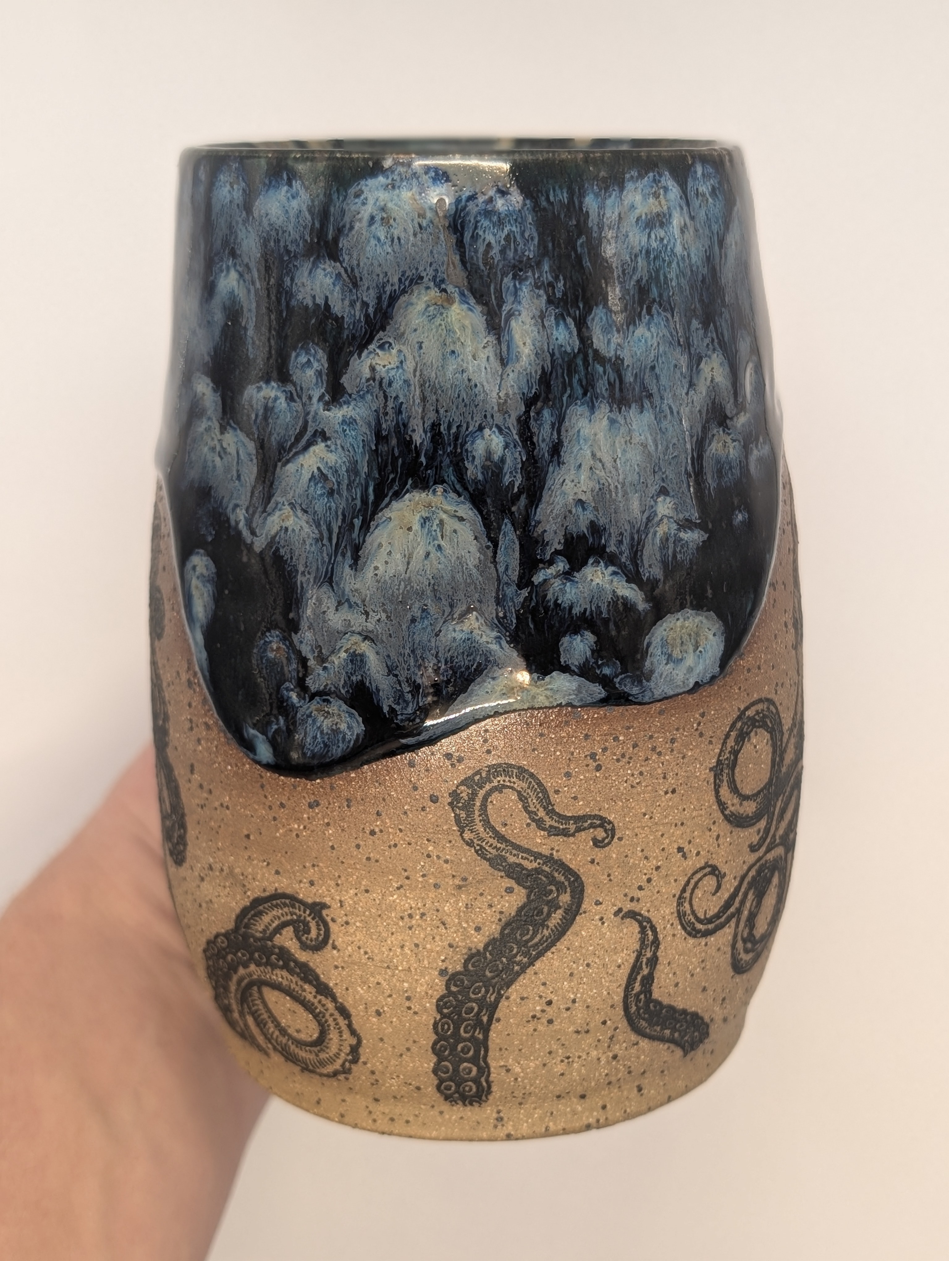 Octopus mug • 24oz • night moth