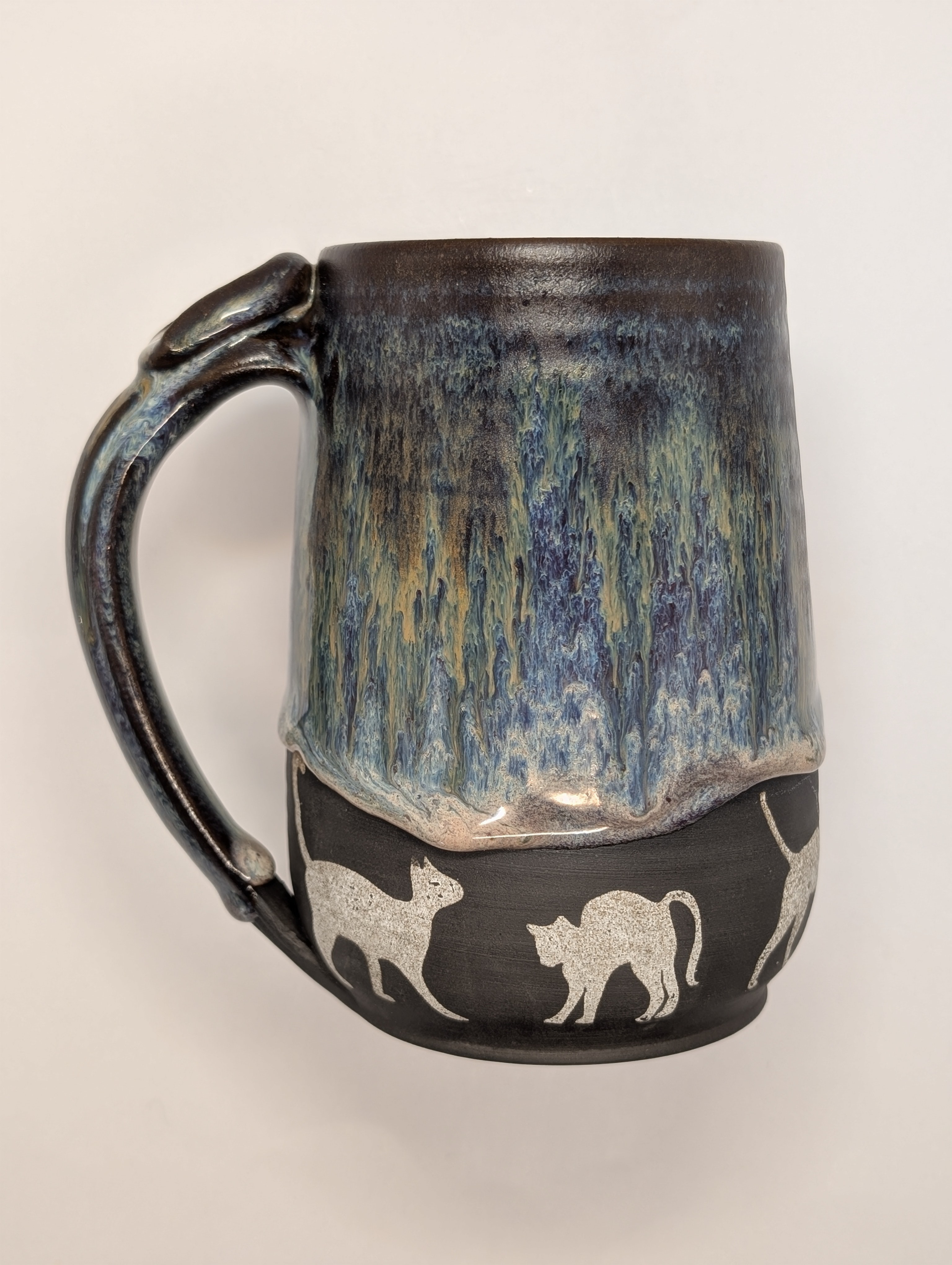 Cat mug • 20oz • copper plum